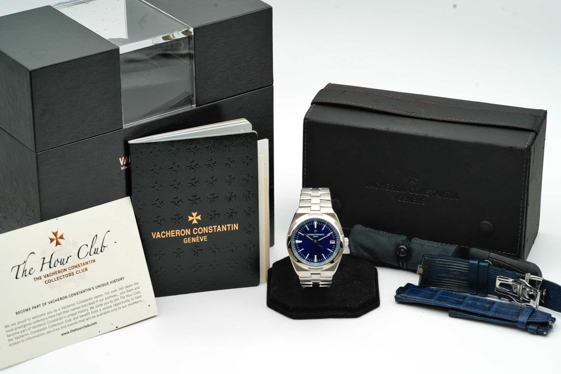 May be an image of wrist watch and text that says 'VACHERON VACHERONCONSTANTIN CONSTANTIN GENEVE the Hour Clut. TEN The VACHERON COLLECTOR COLLECTORS CONSTANTIN THE THE…