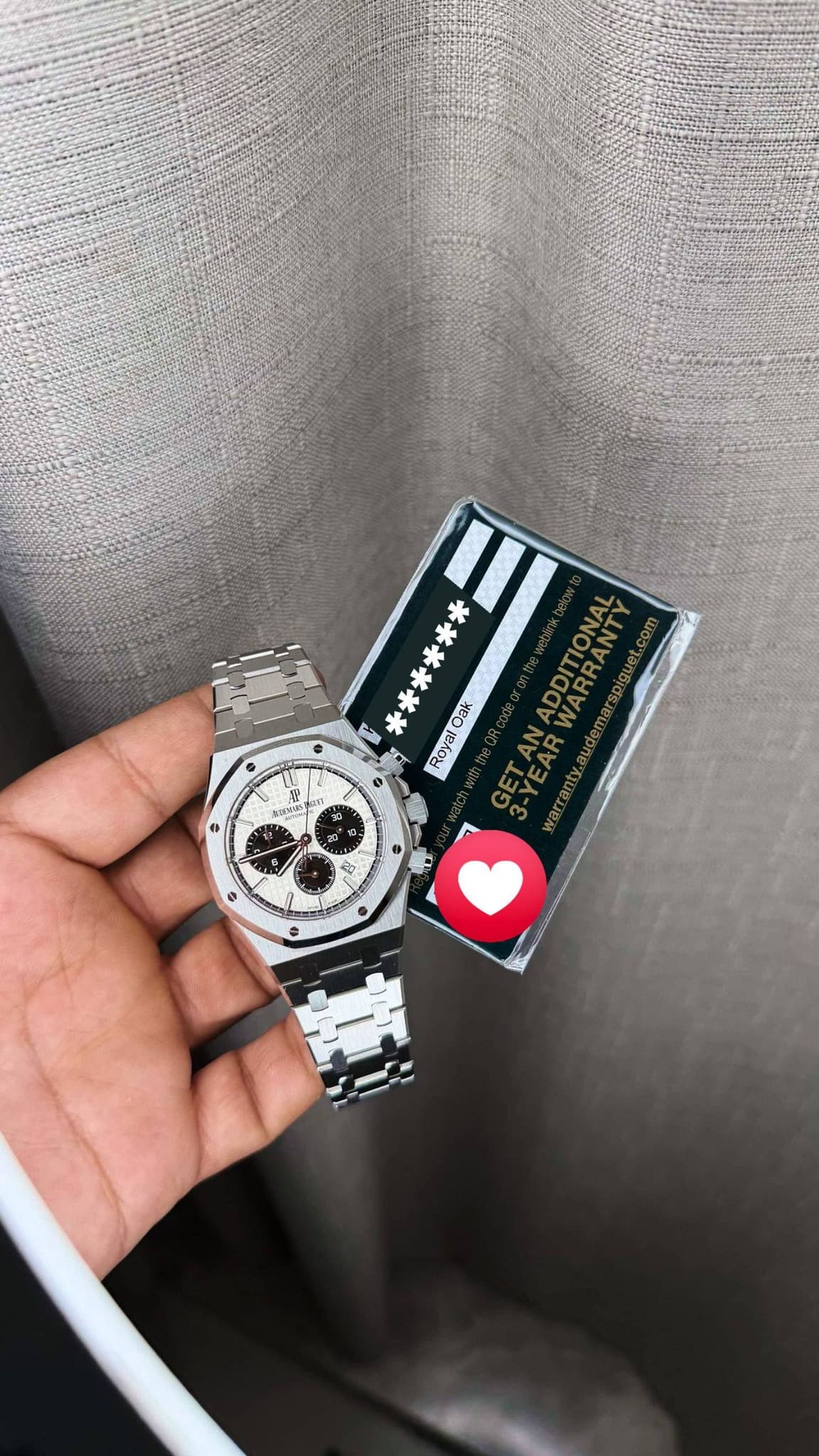 May be an image of digital watch and text that says 'ΜO SRS ****** Oak ADDITIONAL WARRANTY WAhT Royal Roya 3- 3 waLtals 5 و 0 + ညည X 12 E م'