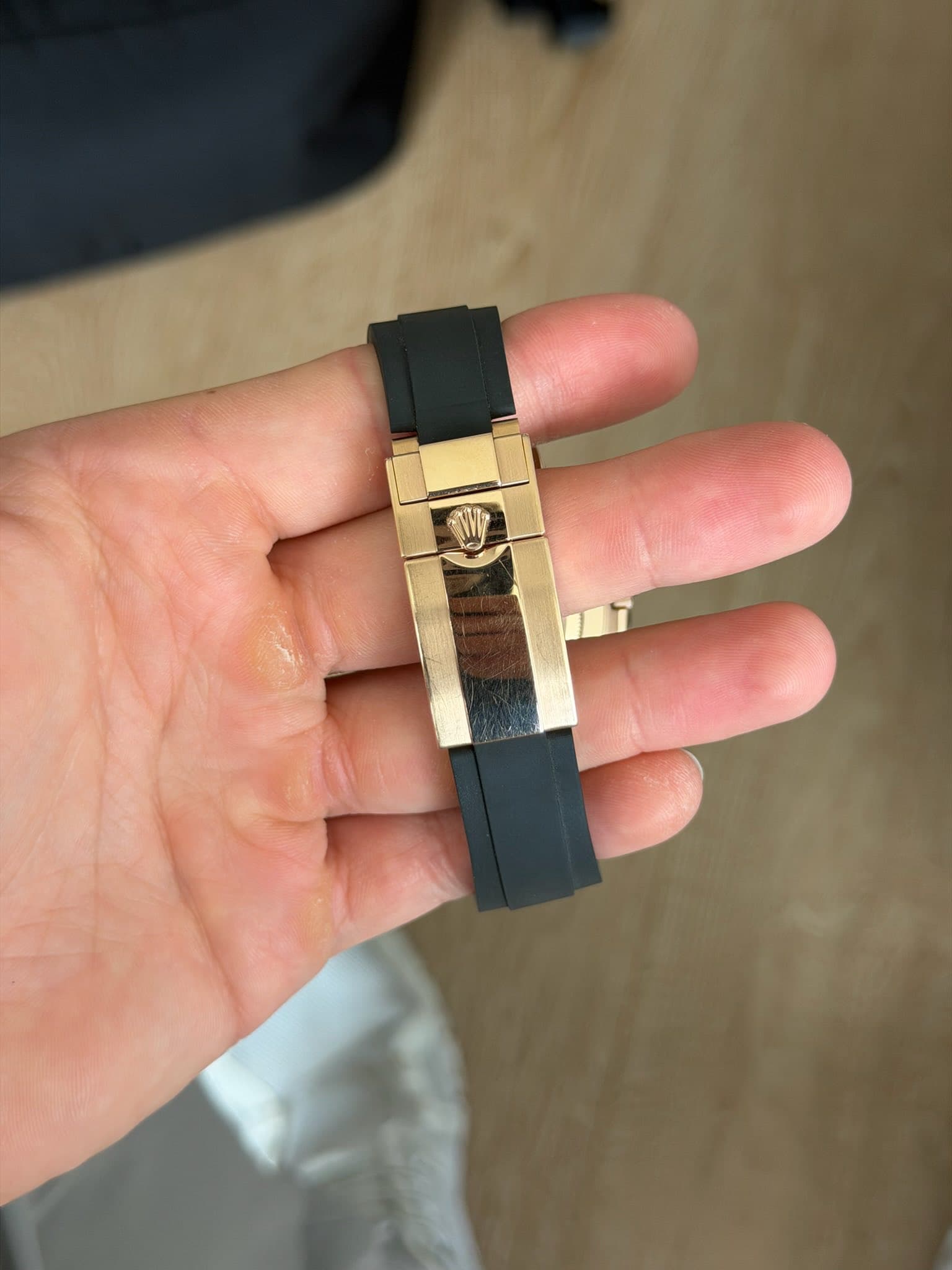 May be an image of digital watch