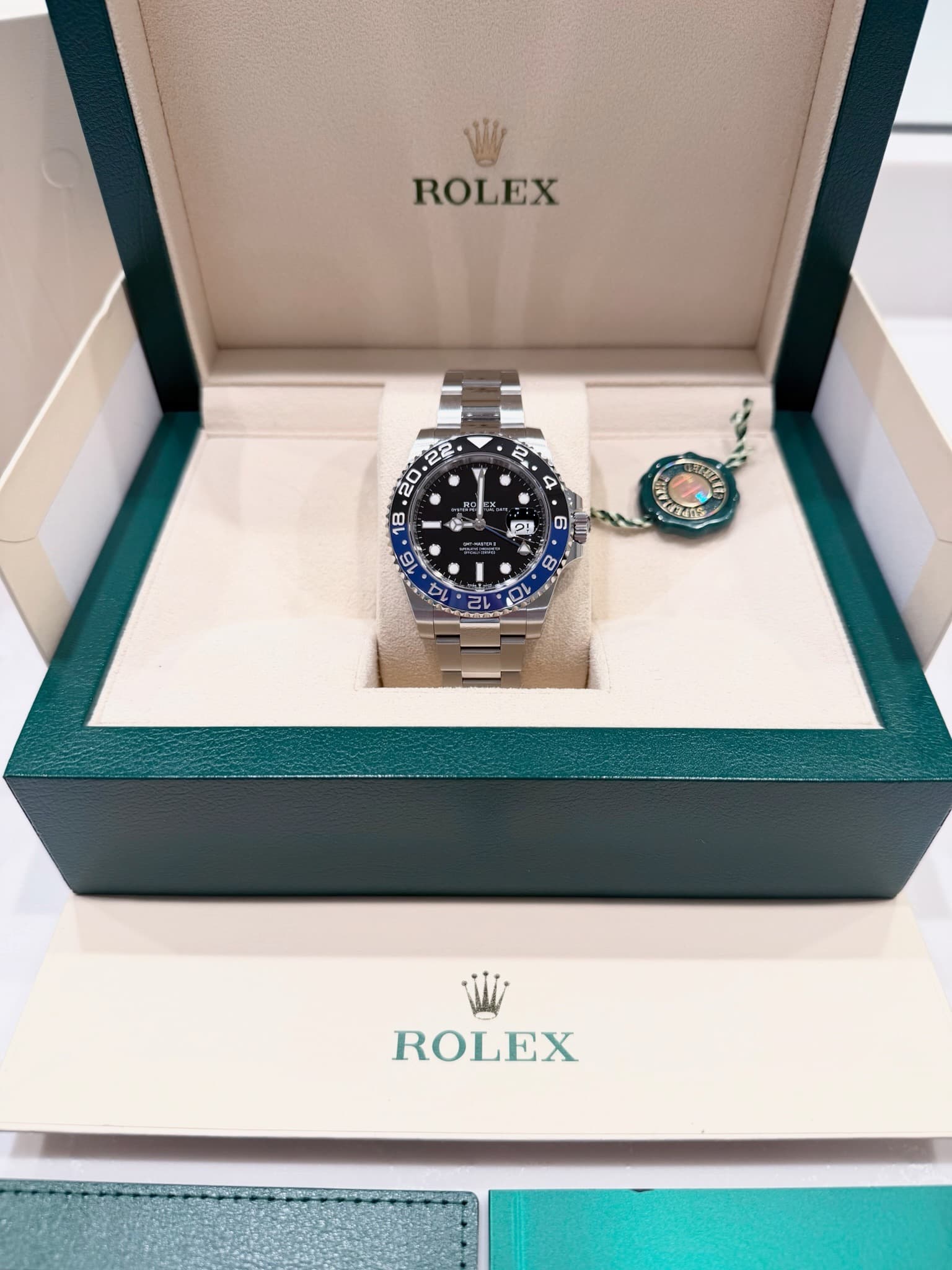 May be an image of wrist watch and text that says 'ROLEX デー တ CEMIE HP! 8 2ル 0 ים, Ellvin ROLEX'