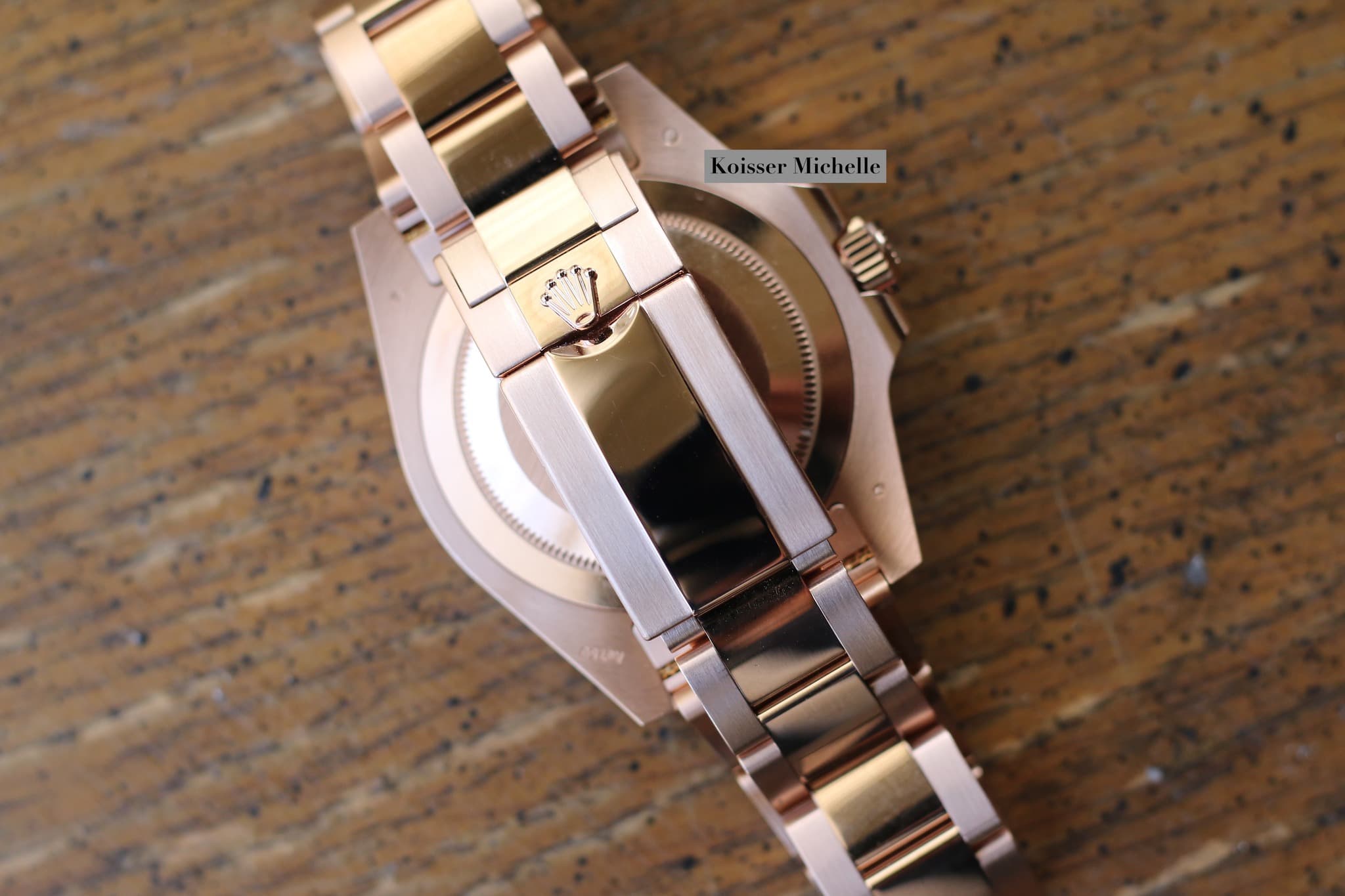 May be an image of wrist watch and text that says 'Koisser KoisserMichelle Michelle H 세'