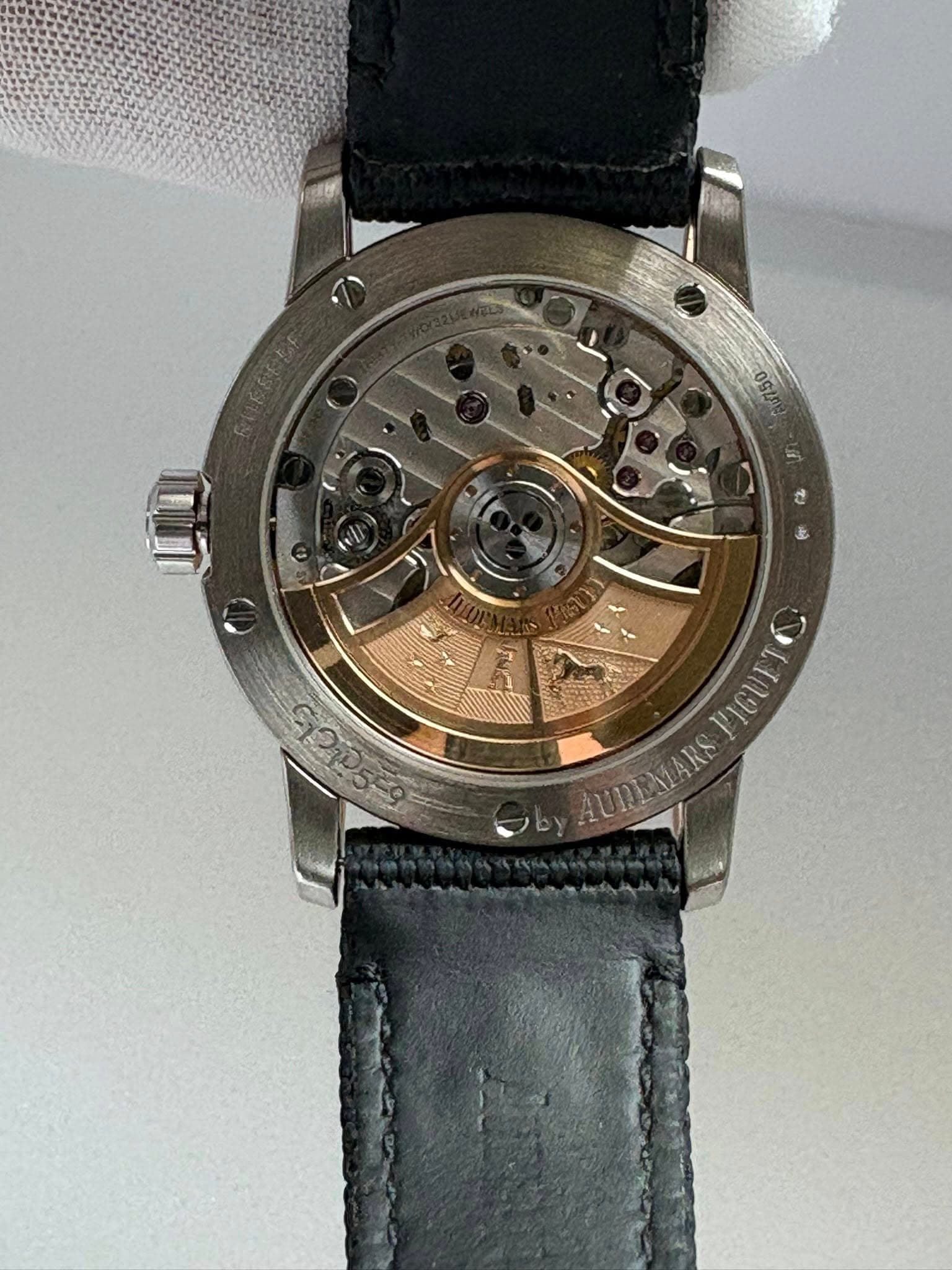 Audemars Piguet CODE 11.59 Automatic, photo 4