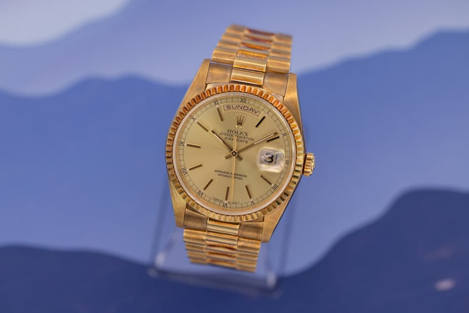May be an image of wrist watch and text that says 'KILT SUNDAY DAY YSTER YSTER ROLEX RO ROLI LEX DAY DA ERPETUAL DAT ATE ERPETUA JAL e VIILI 31 RANCO ERICALIYE HeR VII'