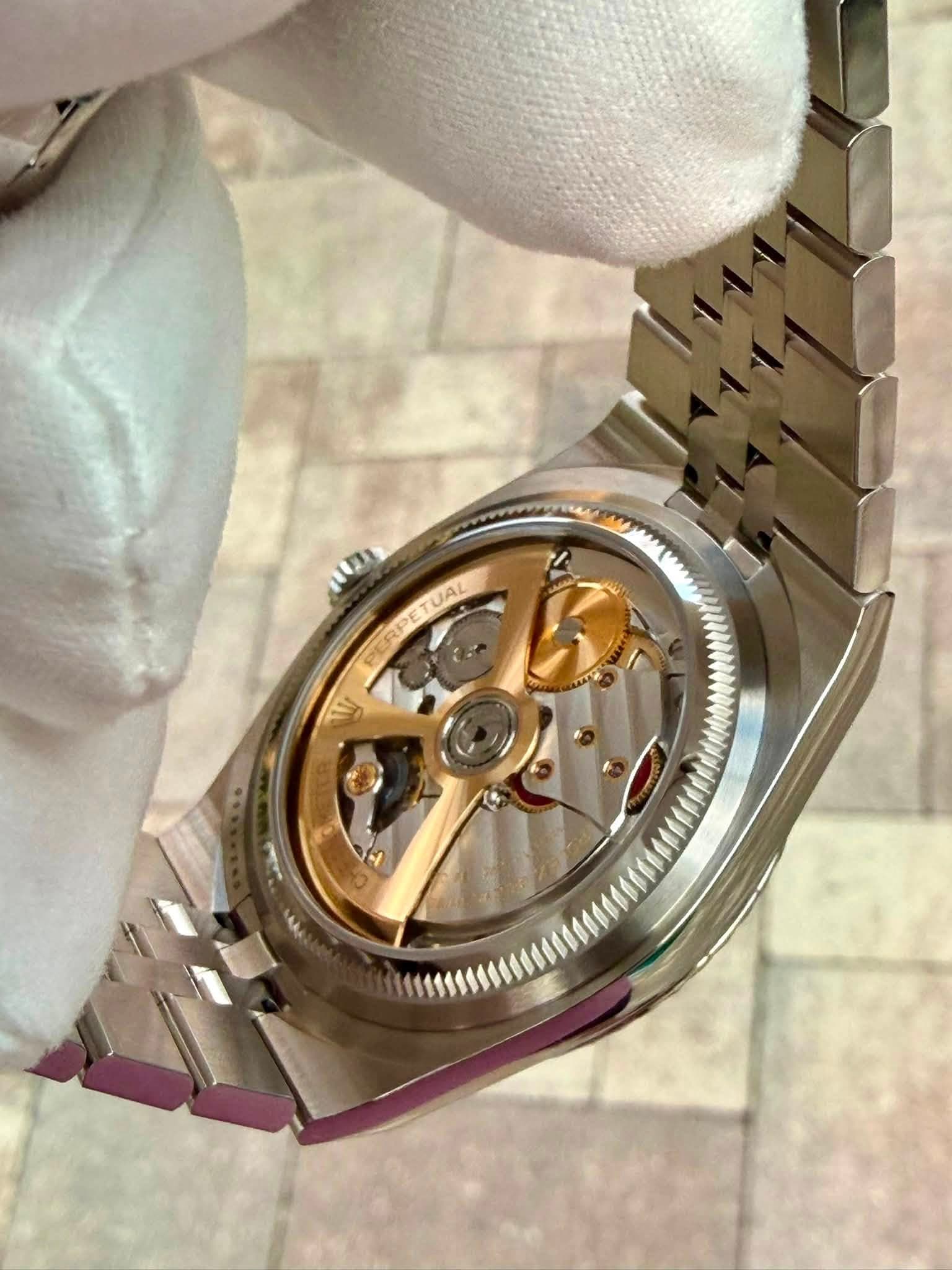 Rolex Land-Dweller 40
