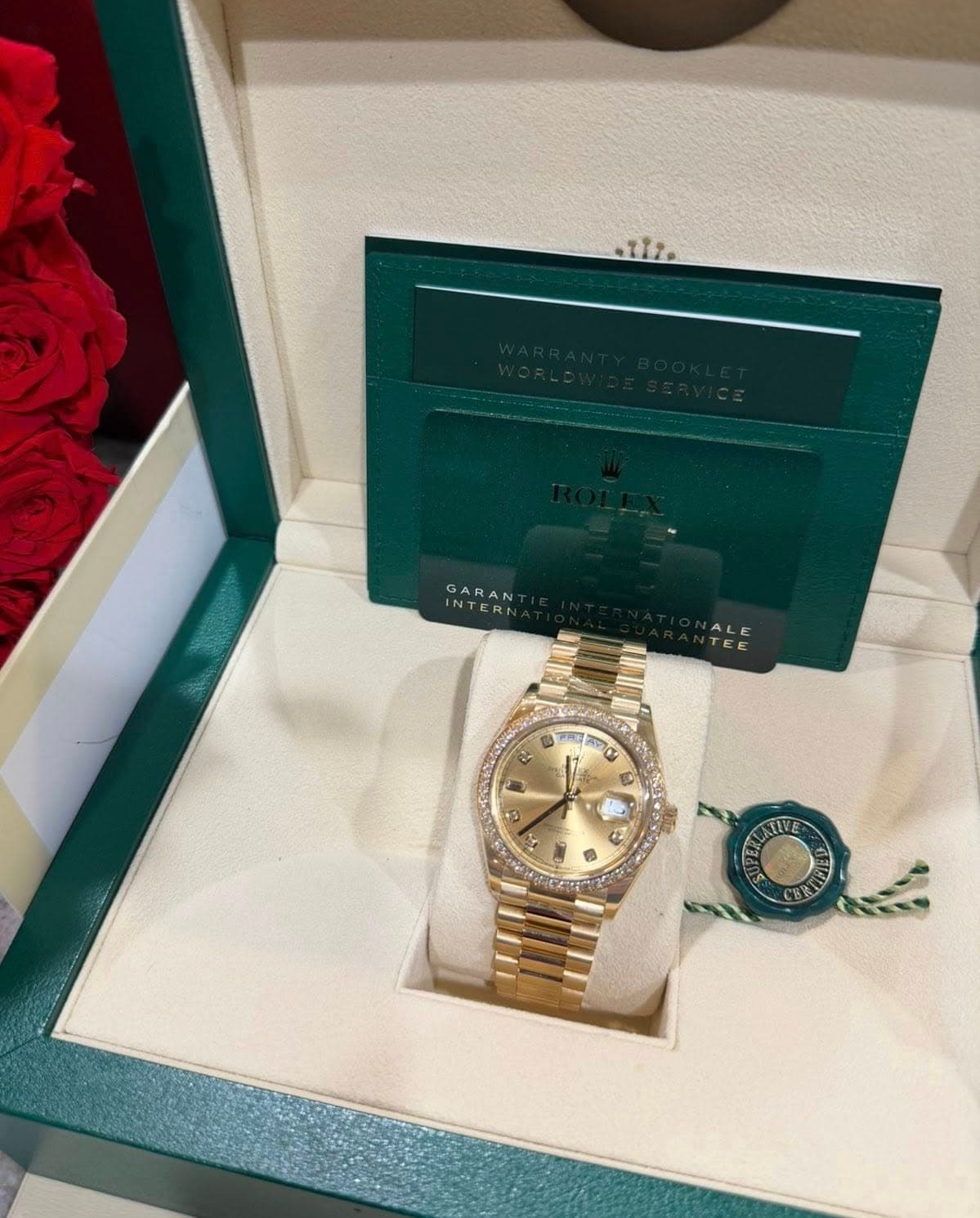 May be an image of wrist watch and text that says '$112. GARAN -R 雴嶌潃 nO S'