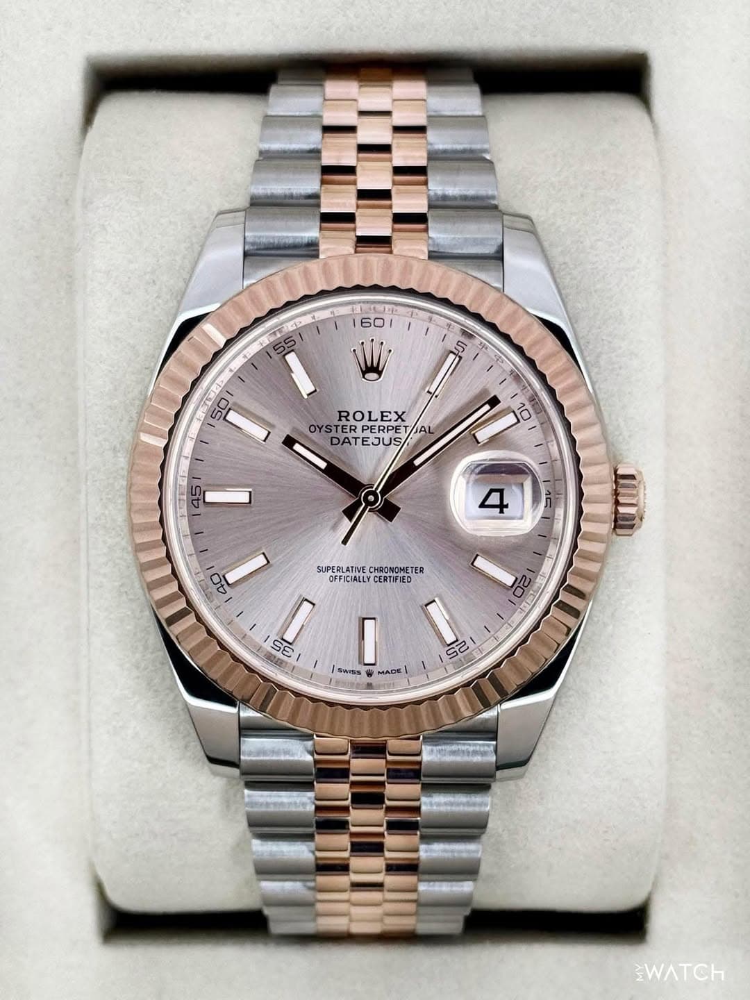 May be an image of wrist watch and text that says 'は/. 고 60 TEP 51 5 50 ROLEX EX OYS YSTERPERPE AL DATEJUS 10 4 40 SUPERLATI ATIVEC CHRONOMETER OFFICIALLY CERTIFIED E שדו mL ש…