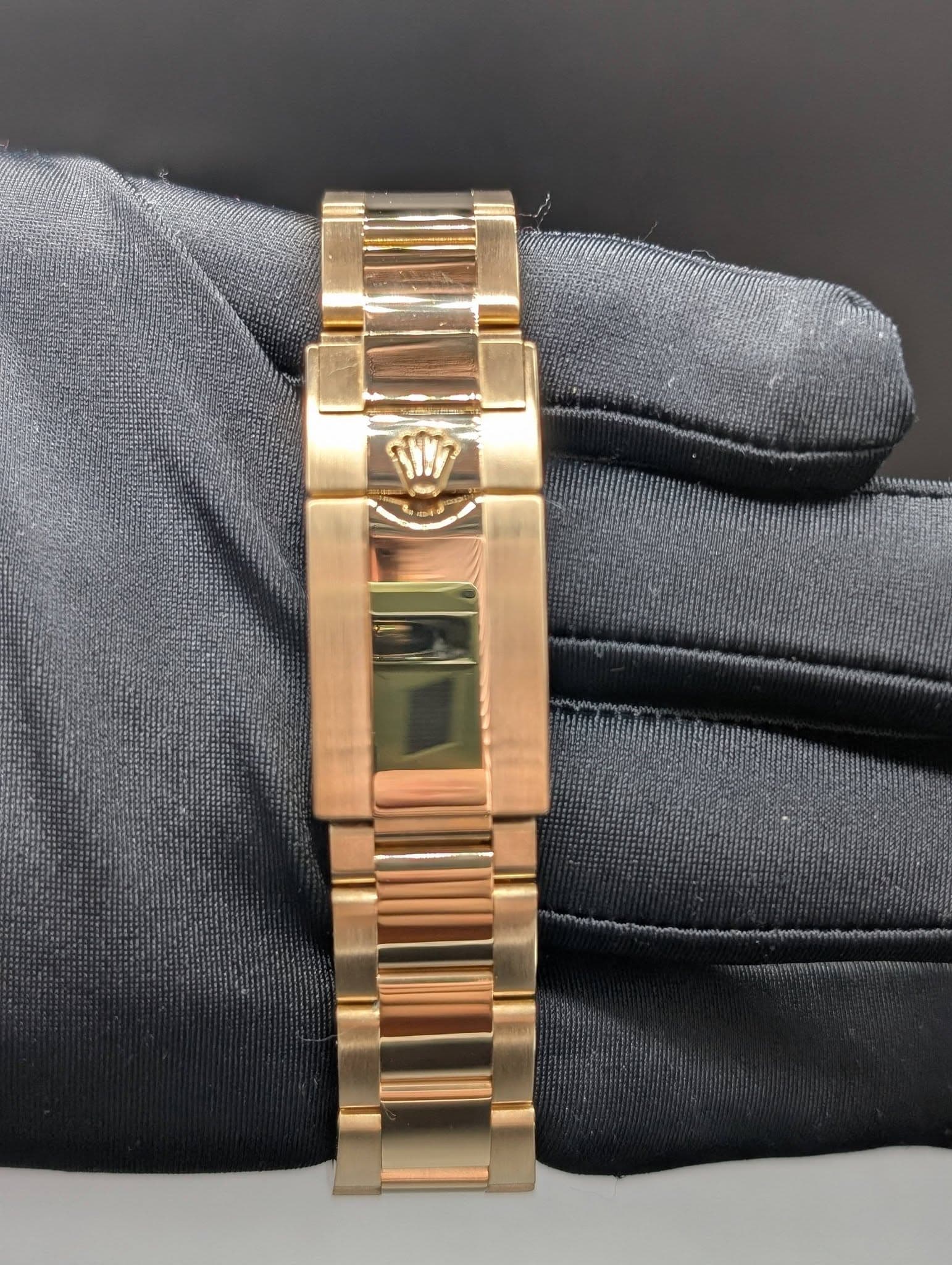 Rolex Daytona and 1 more, photo 3