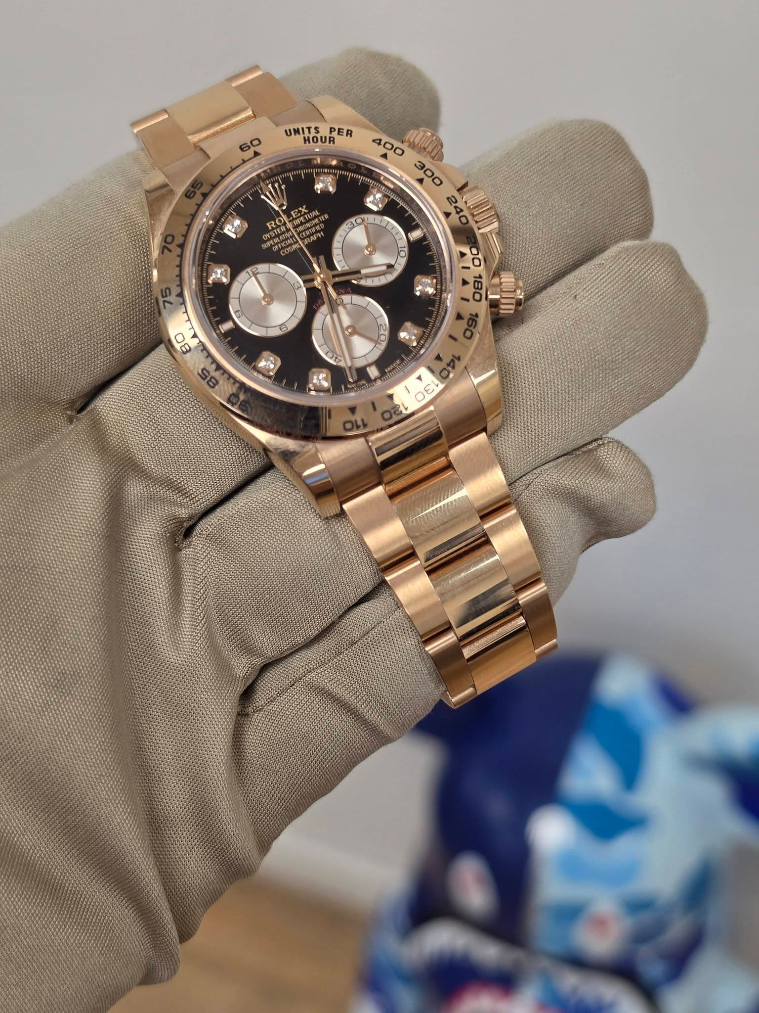 May be an image of wrist watch and text that says '60 UNITS UNITSPER PER HOUR HOURER HOUR ረ Ut لد RO 0R2AL ه ش 75 ቀ 30 営 S 1800 ወ 180 00 OE 012 3E De 6 wad'