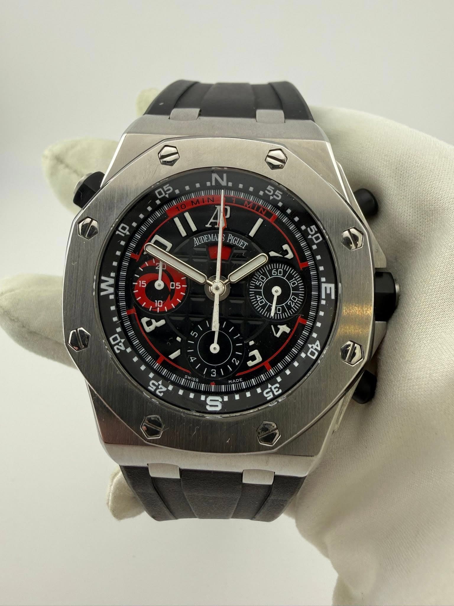 May be an image of wrist watch and text that says '05 N. 55 01 AUDEMA PIGUET 50 15 W. 05 ( 10 E 20 コ ㅎ بن 35'