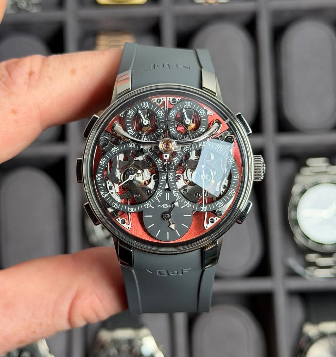 May be an image of wrist watch and text that says 'ACH 10' 130 S ፩ |ర్,0! 160 55 150g 45 55 05 -해 በስዝ እስ70 122 MBo 30 5T S'