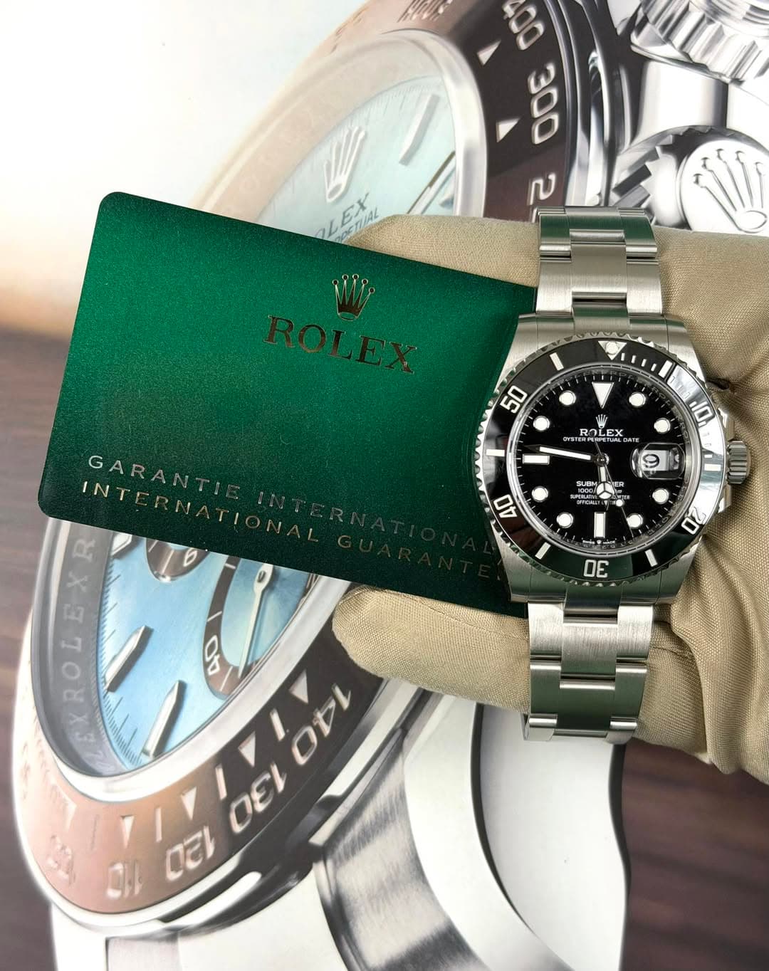 May be an image of wrist watch and text that says ' LEX POCTINAL 50 INTER INT GARANT: っ ROLEX OLEX LEX E VITERPLANETI GUOM SUON 10 II แตอ 40 R ROLEX X E ف 20 ー 입 00 OD 0E UE'