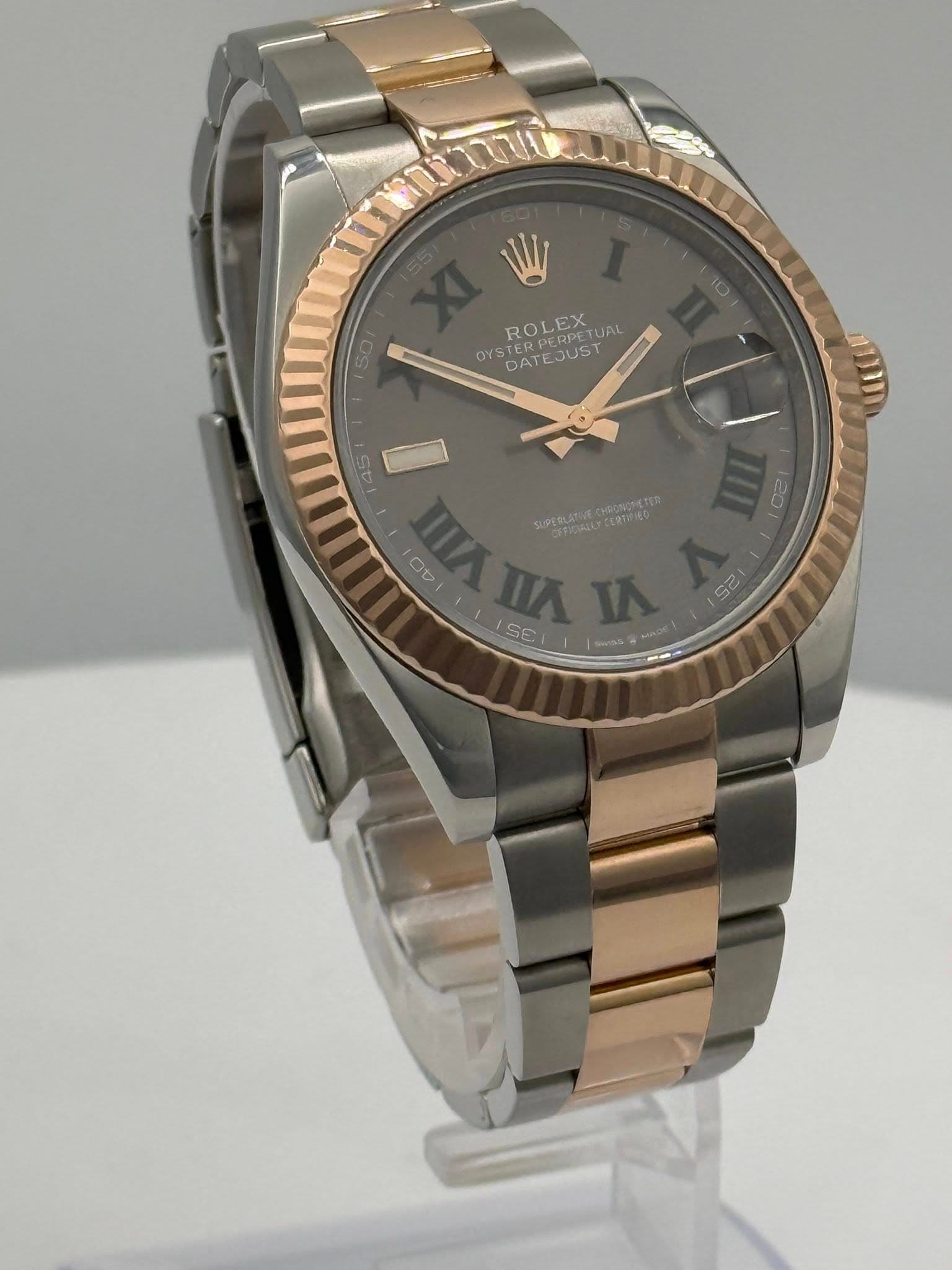 May be an image of wrist watch and text that says 'ROLEX OYSDATEJUST OYSTERI PERPETI ROLRPETUAL RODERDETUAL UAU OYS DATEJUST JUST DATE SEPERLANE 45 10D TII OD 0 20 ISE 52'