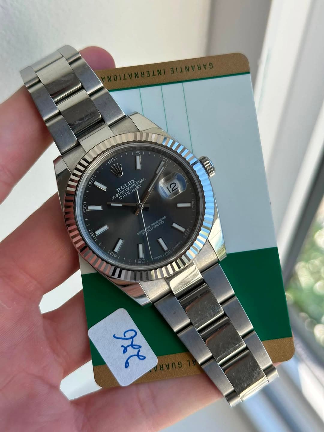 May be an image of wrist watch and text that says 'සට: အ TER STERPERP ROLEX אלי mI 1 mIm MI ርራይ'