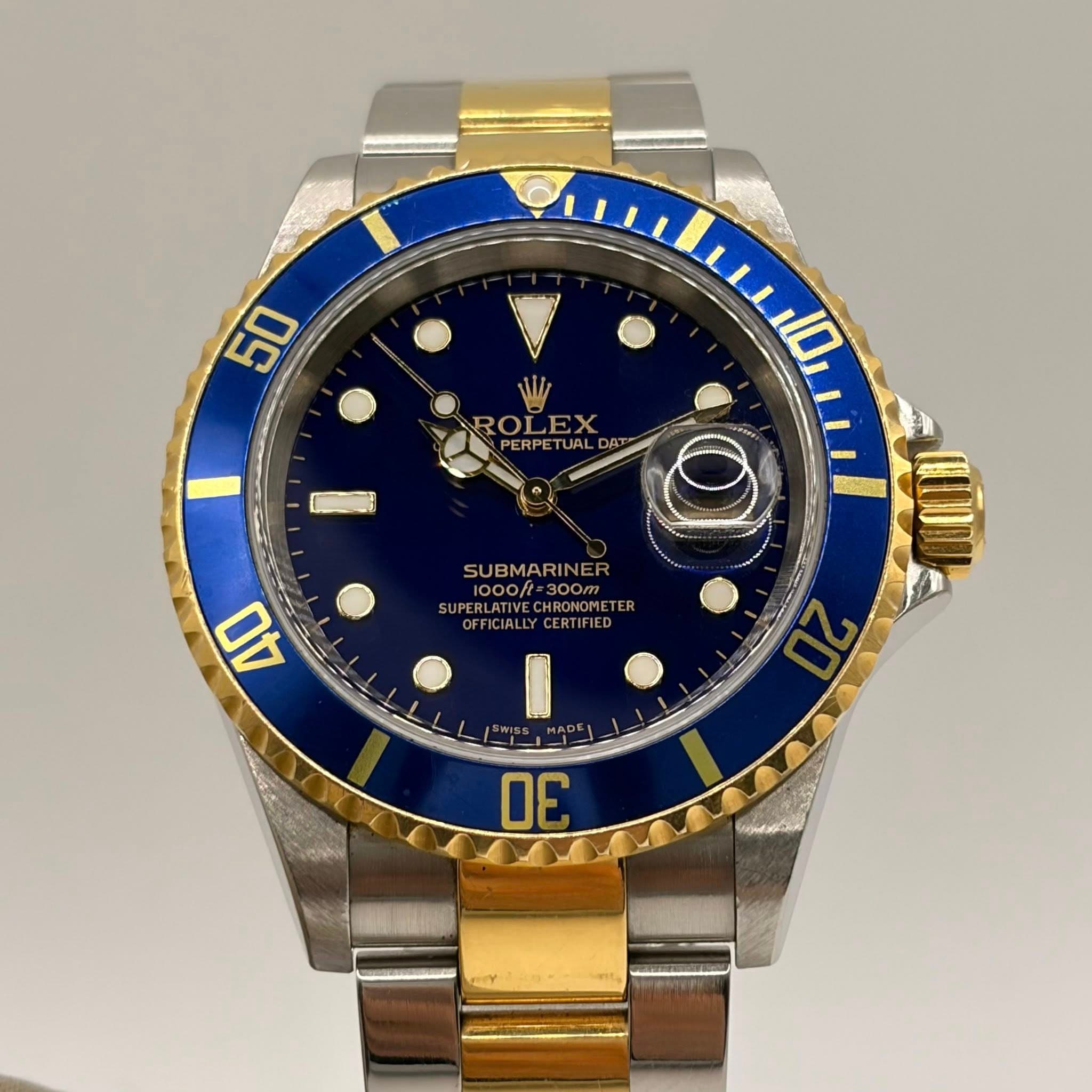 May be an image of wrist watch and text that says '50 ID W ROLEX PERPETUAL A Dr ဝ 20 SUBMARINER 1000ft= 1000/1= 300m 0om SUPERLATIVECHRONOMETER SUPE SUPERLAT UPERLATIVECHRONOMET…