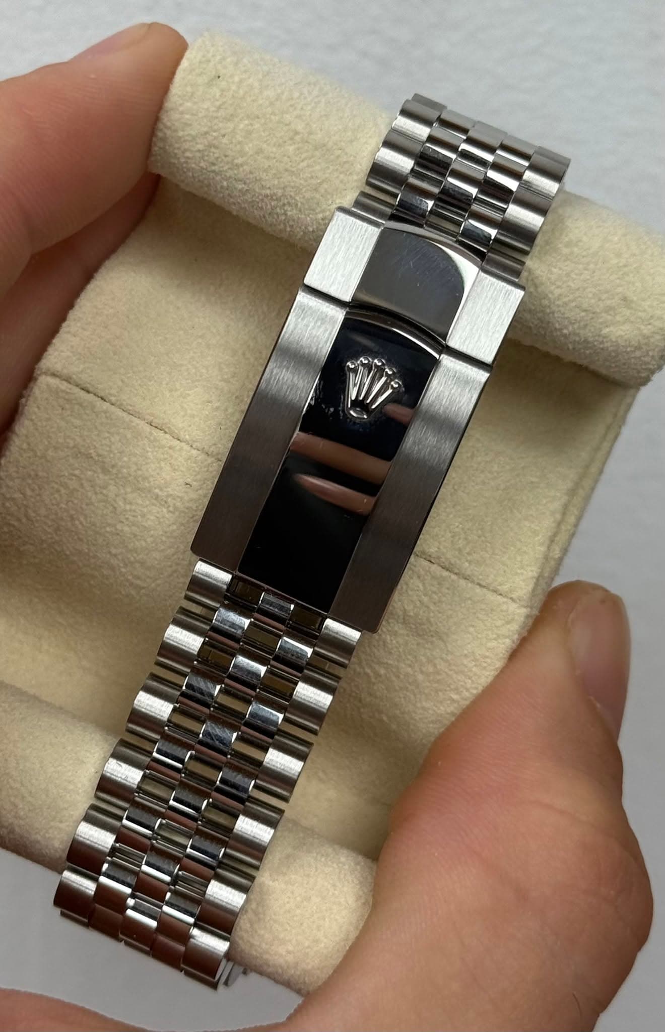 May be an image of jewelry and wrist watch