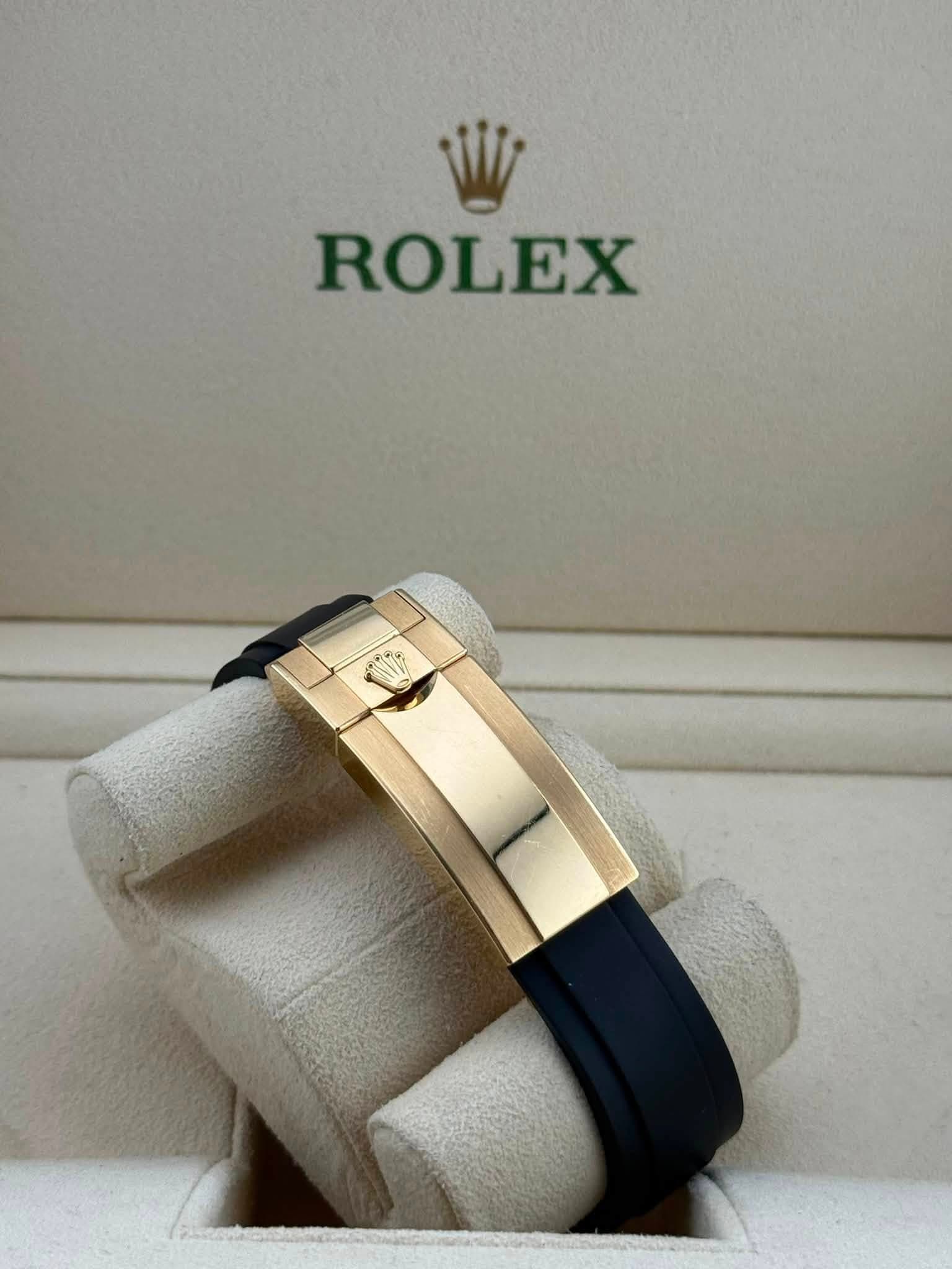 May be an image of wrist watch and text that says 'ROLEX'
