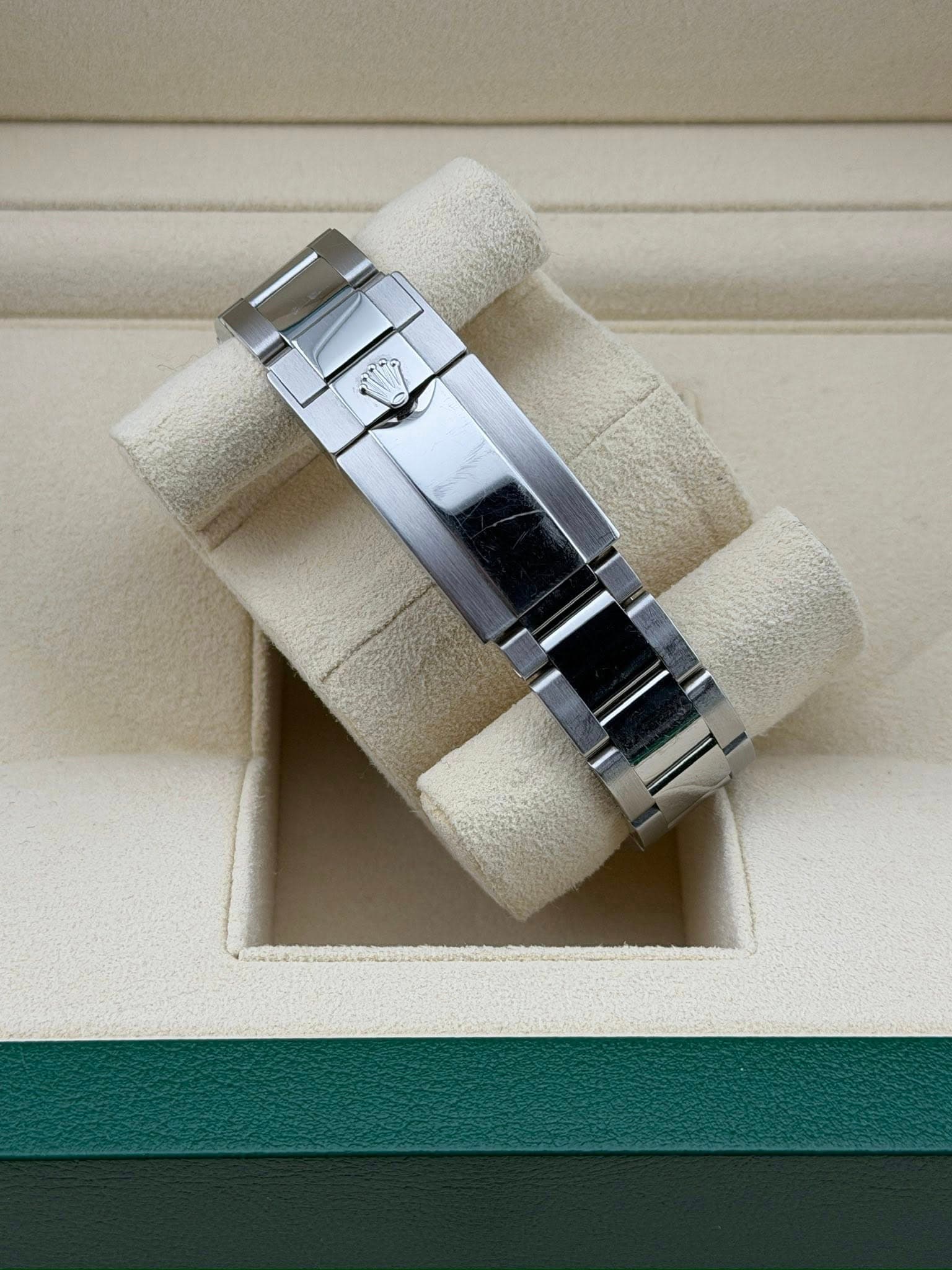 May be an image of jewelry and wrist watch