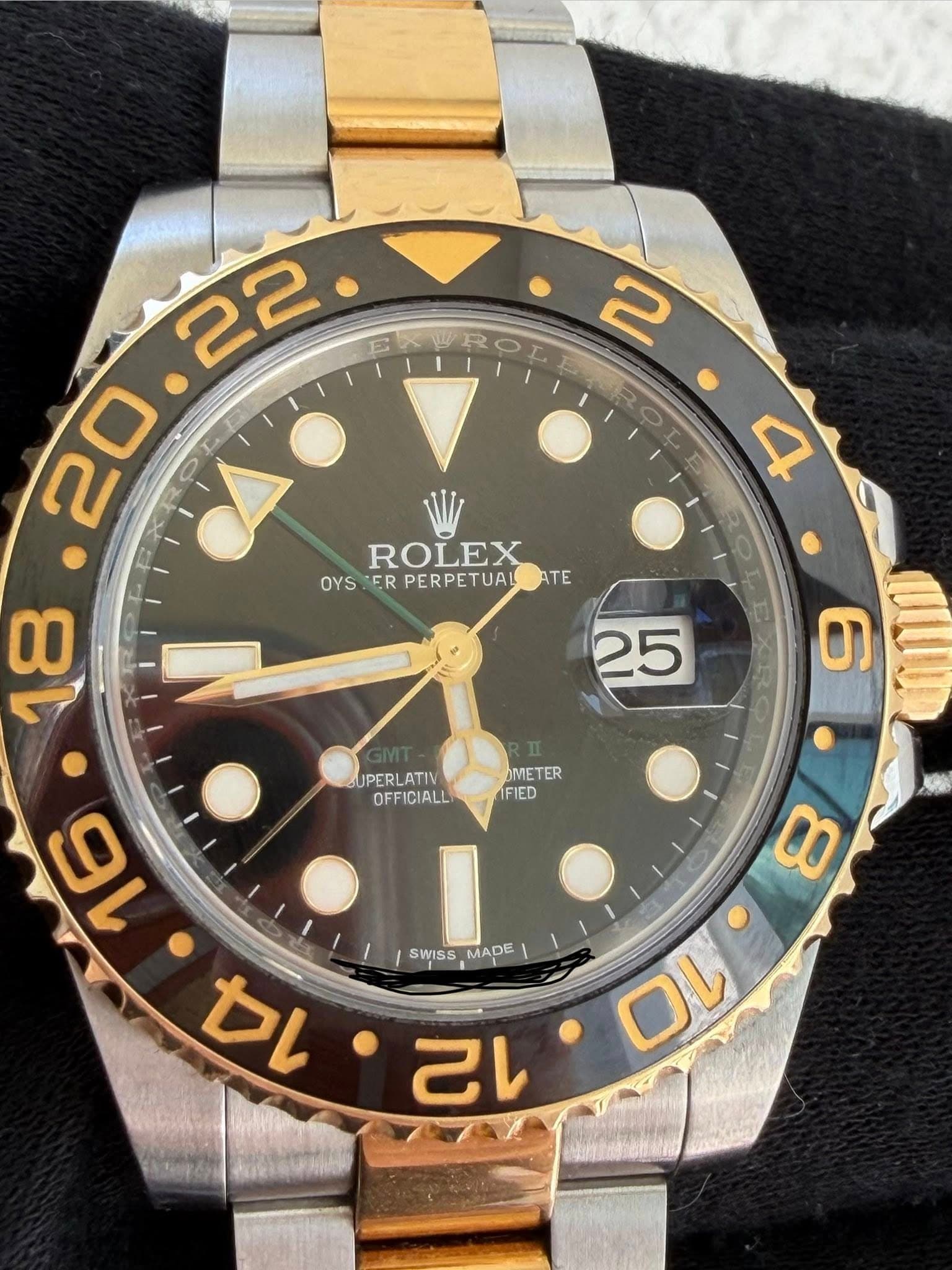 May be an image of wrist watch and text that says '2 22 20 P 18 4 ROLEX OYS ER PERPETUAL OYS:ERPERPETUALATE TE 25 6 UPERLATIV OFFICIALL OMETER FIED 8 16 14 SWISS MADE 2 በነ ロレ'