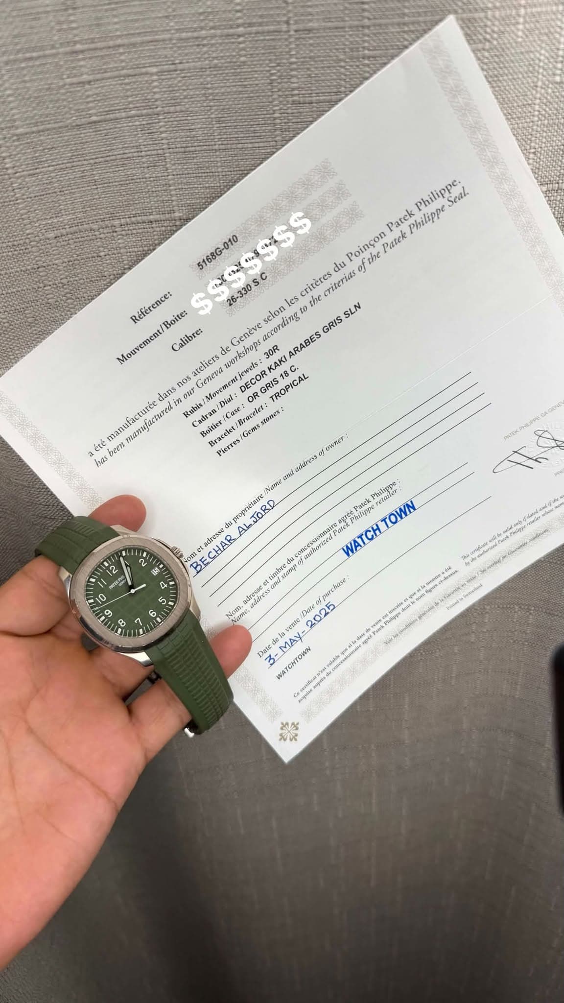 May be an image of ticket stub, wrist watch and text that says 'Seal hilippe 5168G-010 Poinçon fthe! th Patek critères the criterias du of Références 26-330S SLN Mouvement/…