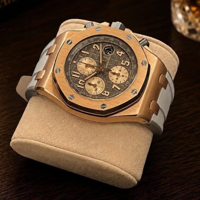 May be an image of wrist watch and text that says 'a 30 ج おな KOX PD ጣጣ yu tal 1 س es 00 2 8 - 것은 3 C د P 90 ='