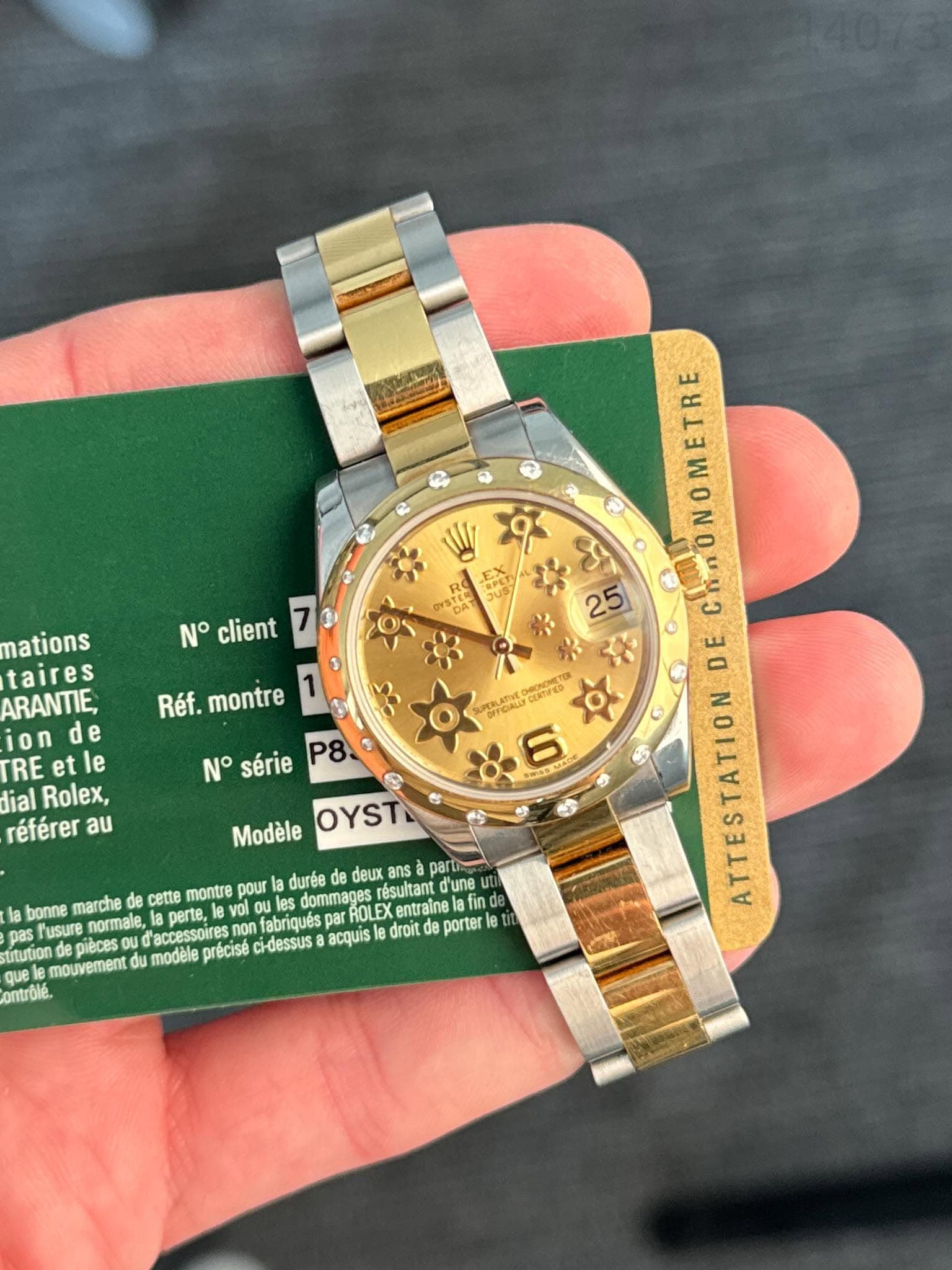 May be an image of wrist watch and text that says 'ETRE N° client 7 า ى 25 Réf. montre nations taires ARANTIE, on n d e RE et le dial Rolex, référer au N° série orot αTe O S Cnn…