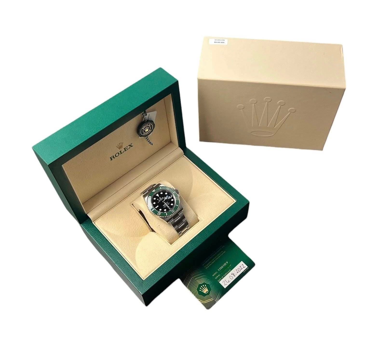 May be an image of wrist watch and text that says '- RO ROLEX WIz っ 266tSLY و '