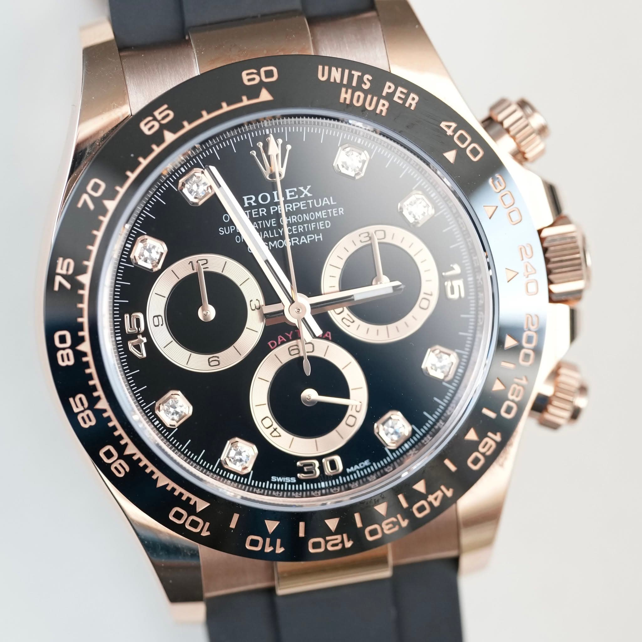 May be an image of wrist watch and text that says '60 65 70 ROLEX RO ERPETUAL SUP ATIVE MALLYCERTIFIED RIVE Oh JALLY JALLY CERTIFIED MO RAPH 75 3 5 生 ہلے UNITS HOUR PER 400 300…