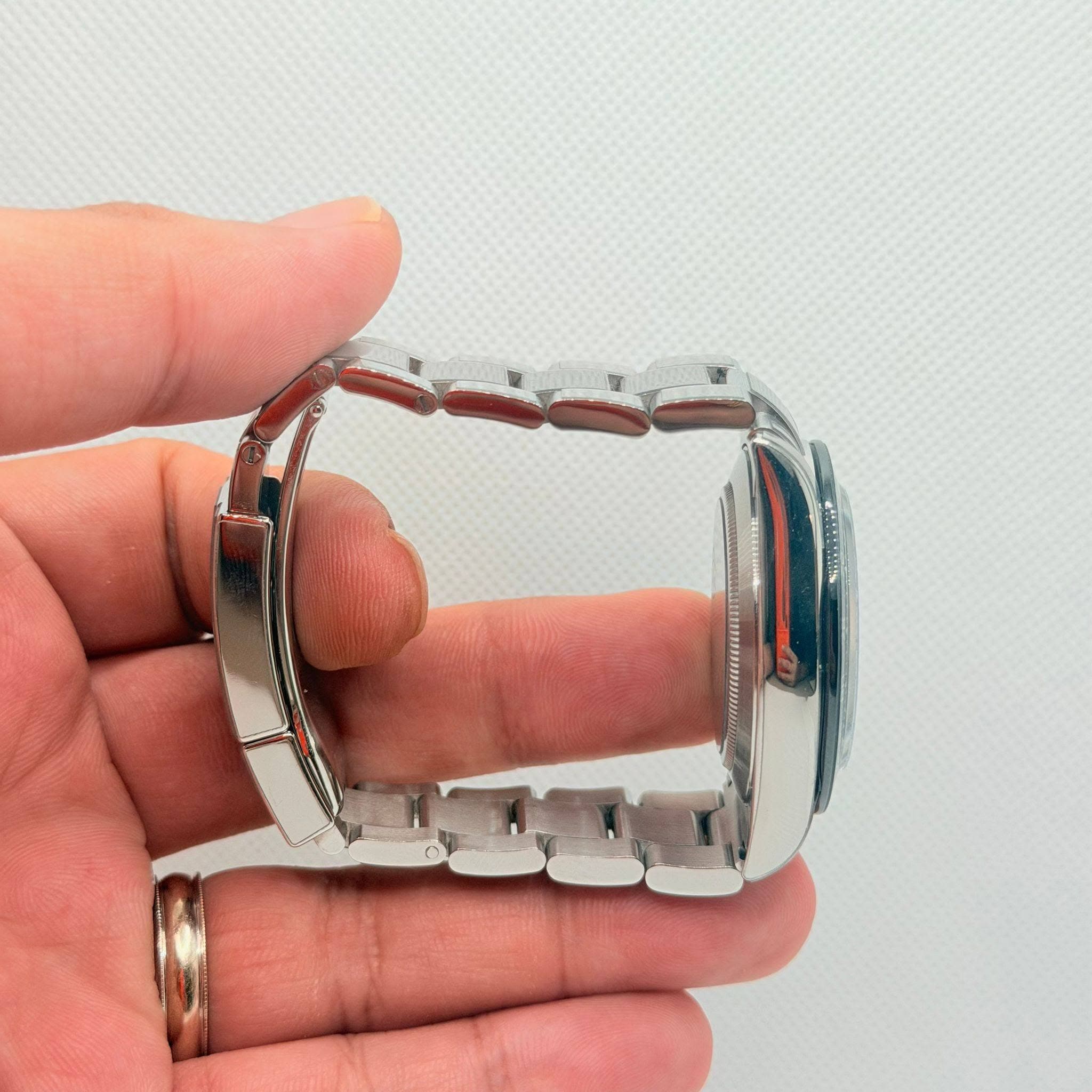 May be an image of digital watch