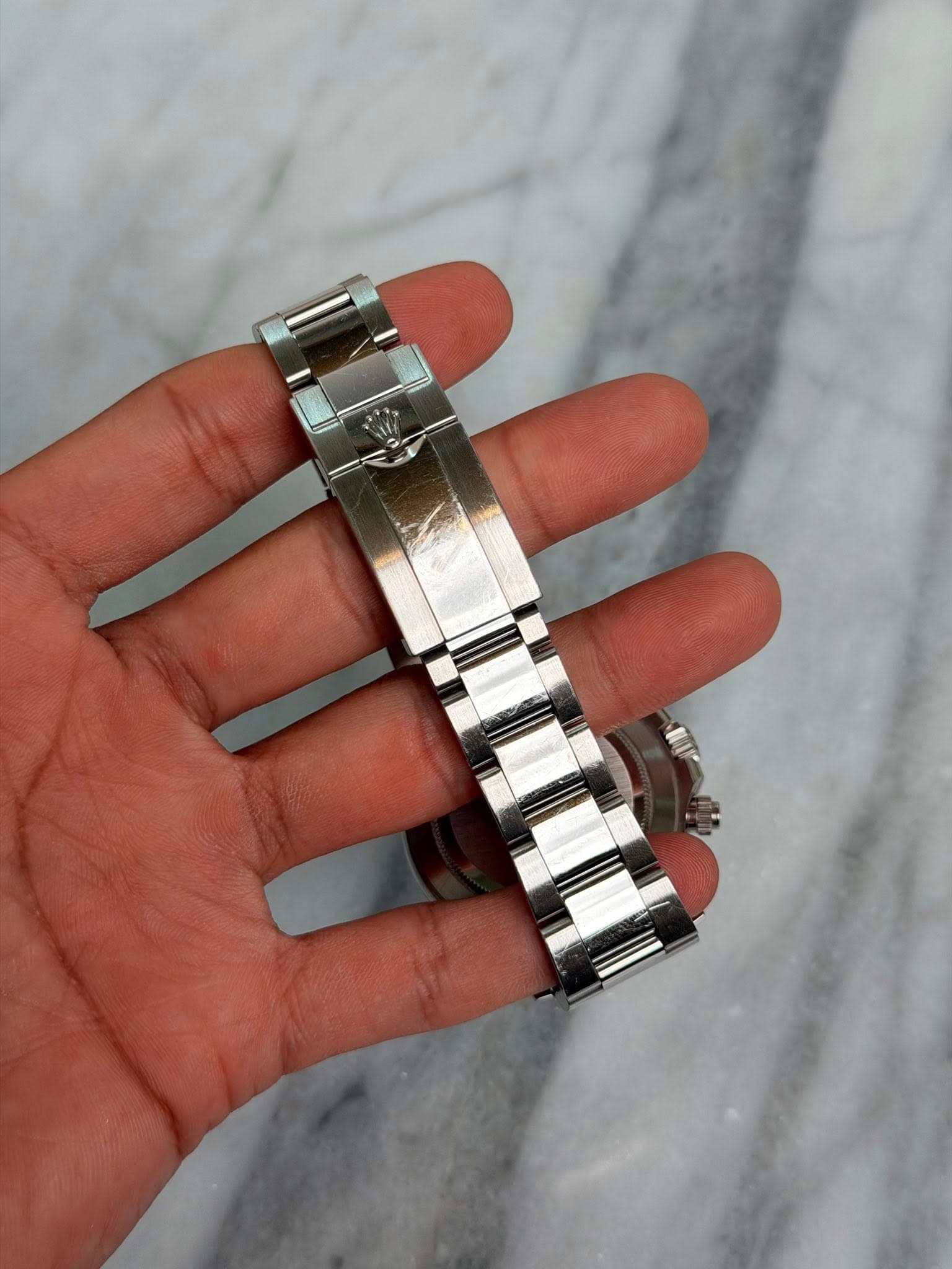 May be an image of digital watch