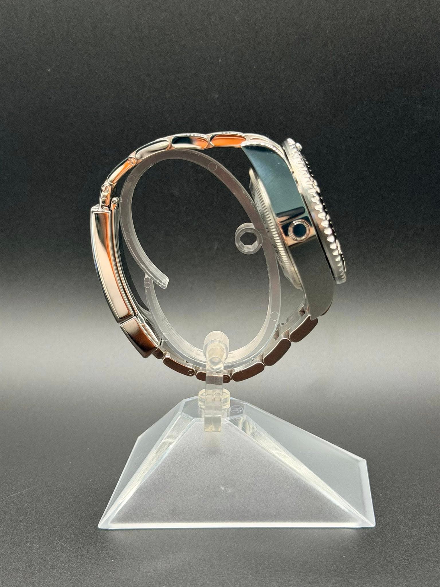 May be an image of digital watch