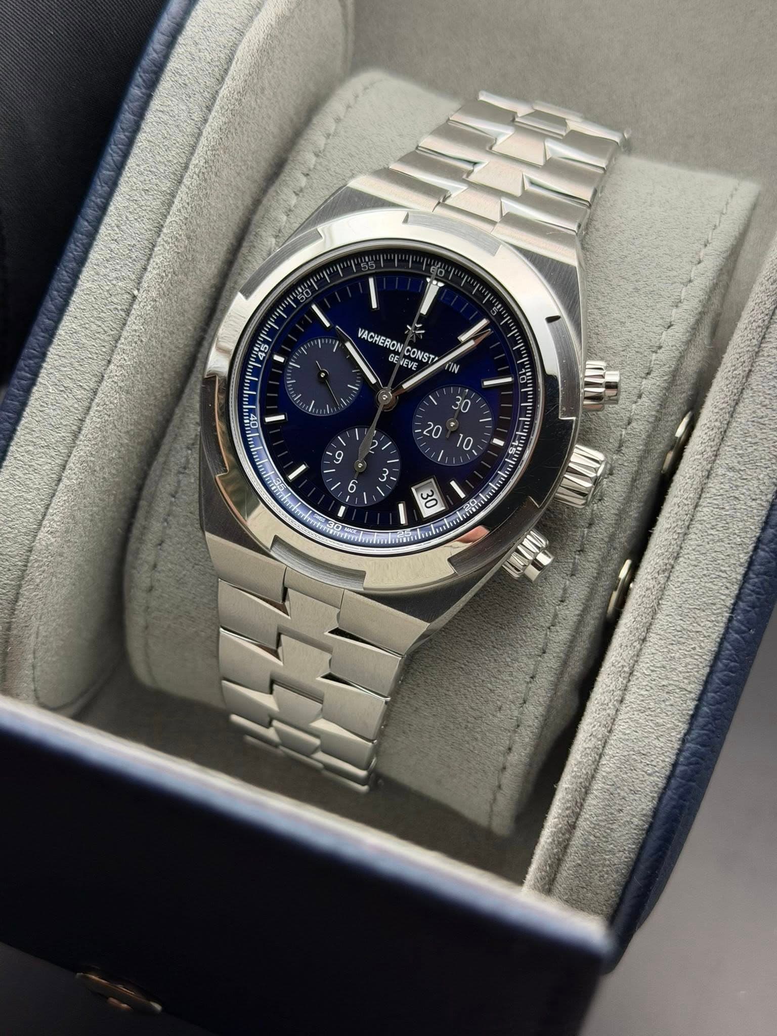 May be an image of wrist watch and text that says '۱ Y VACHERON そ ا ا I, EVE NEVE CONSTA IN 30 20 ١ 9 10 3- 홍성 6 30 0 VAITU'