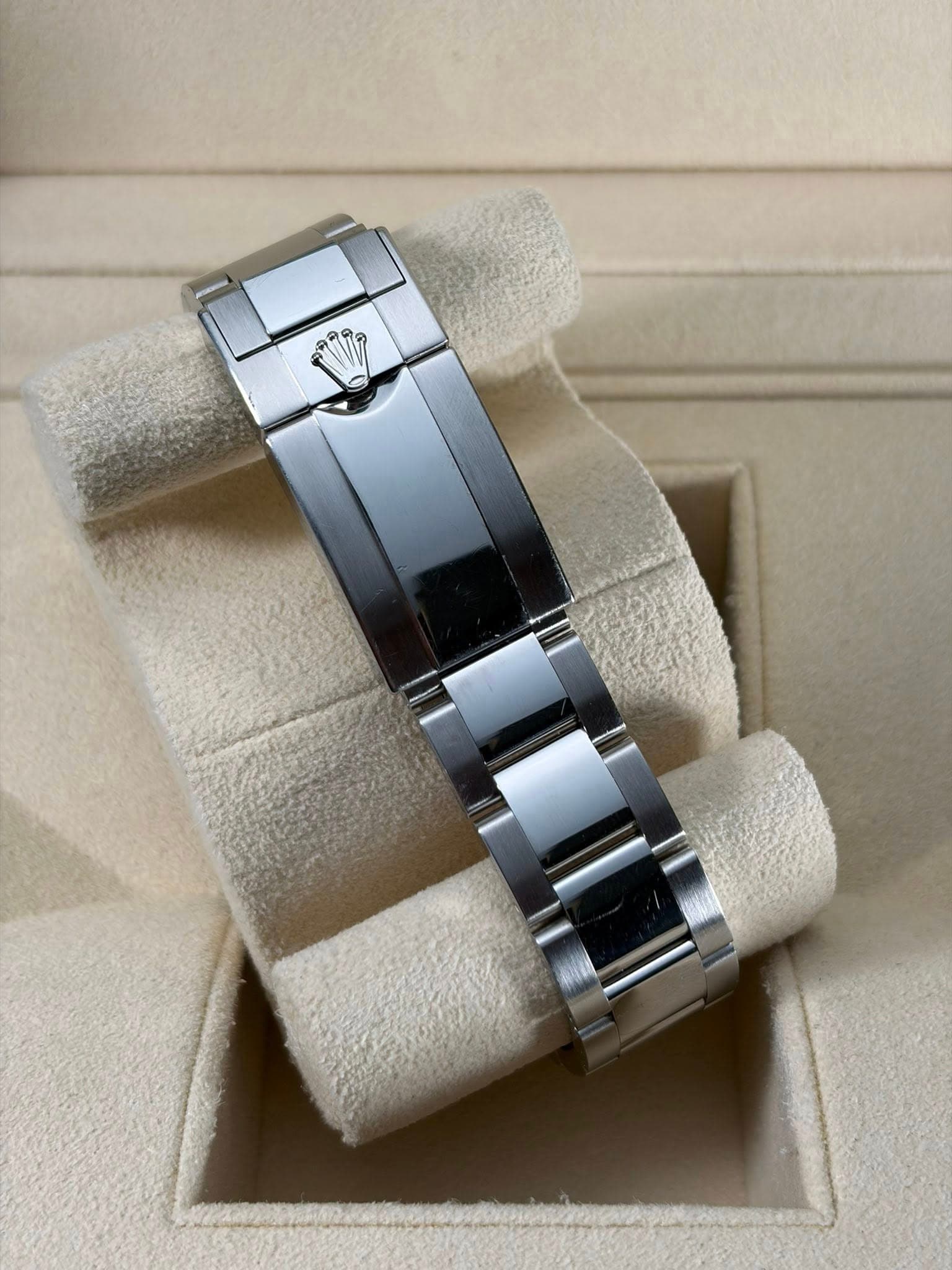May be an image of jewelry and wrist watch