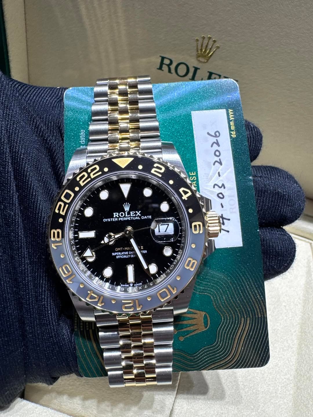 May be an image of wrist watch and text that says 'ROI aaTep 2 YYYY d.mm.y dd. ጠጠ. 2026 ASE တ R ROLEX EX OYSTER PERPETUALD DATE 7 보 TeЙ SLPERLATINEO CFFICALLYC 16 8 عل S ทื่…