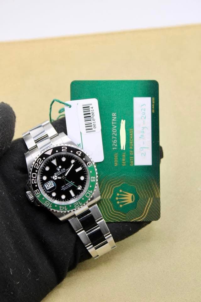 May be an image of wrist watch and text that says 'IAHARII! 6d.Ym vm 126720VTNR MODEL SERIAL DATEOFPURCHASE DATE PURCHASE mey 29-h0y- x RO IIIIP 18 16 60 ۲ 10 כ 14'
