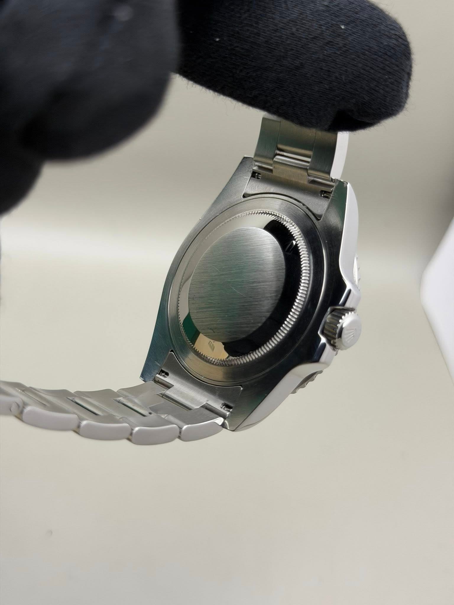 May be an image of digital watch