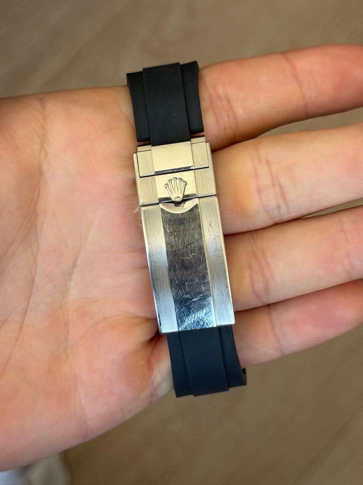 May be an image of digital watch