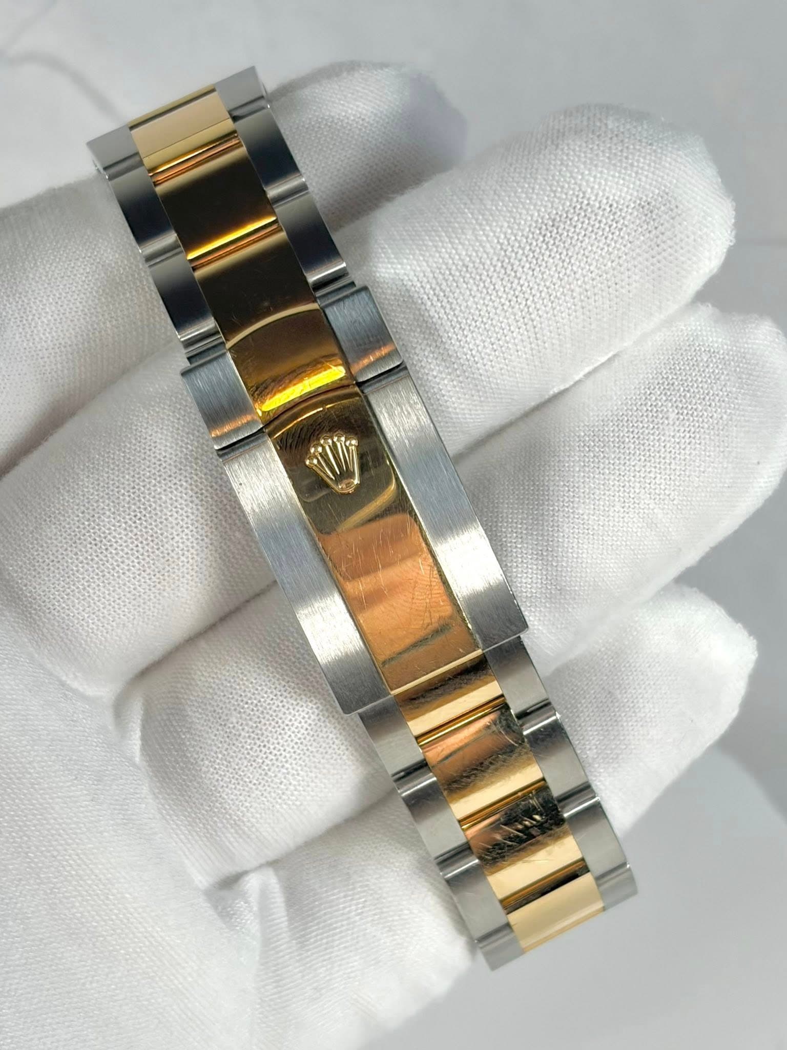 Rolex Sky-Dweller 42