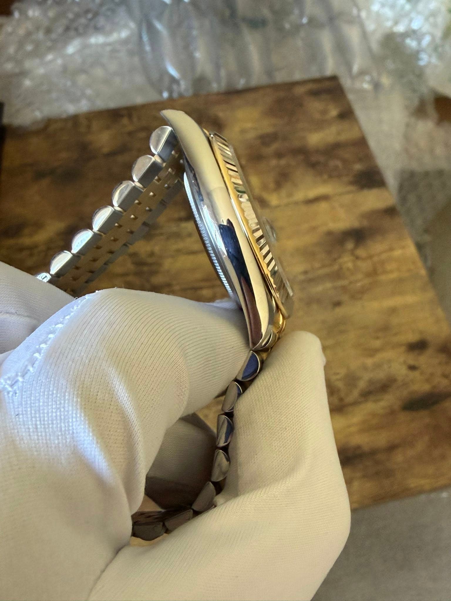 May be an image of knife and wrist watch