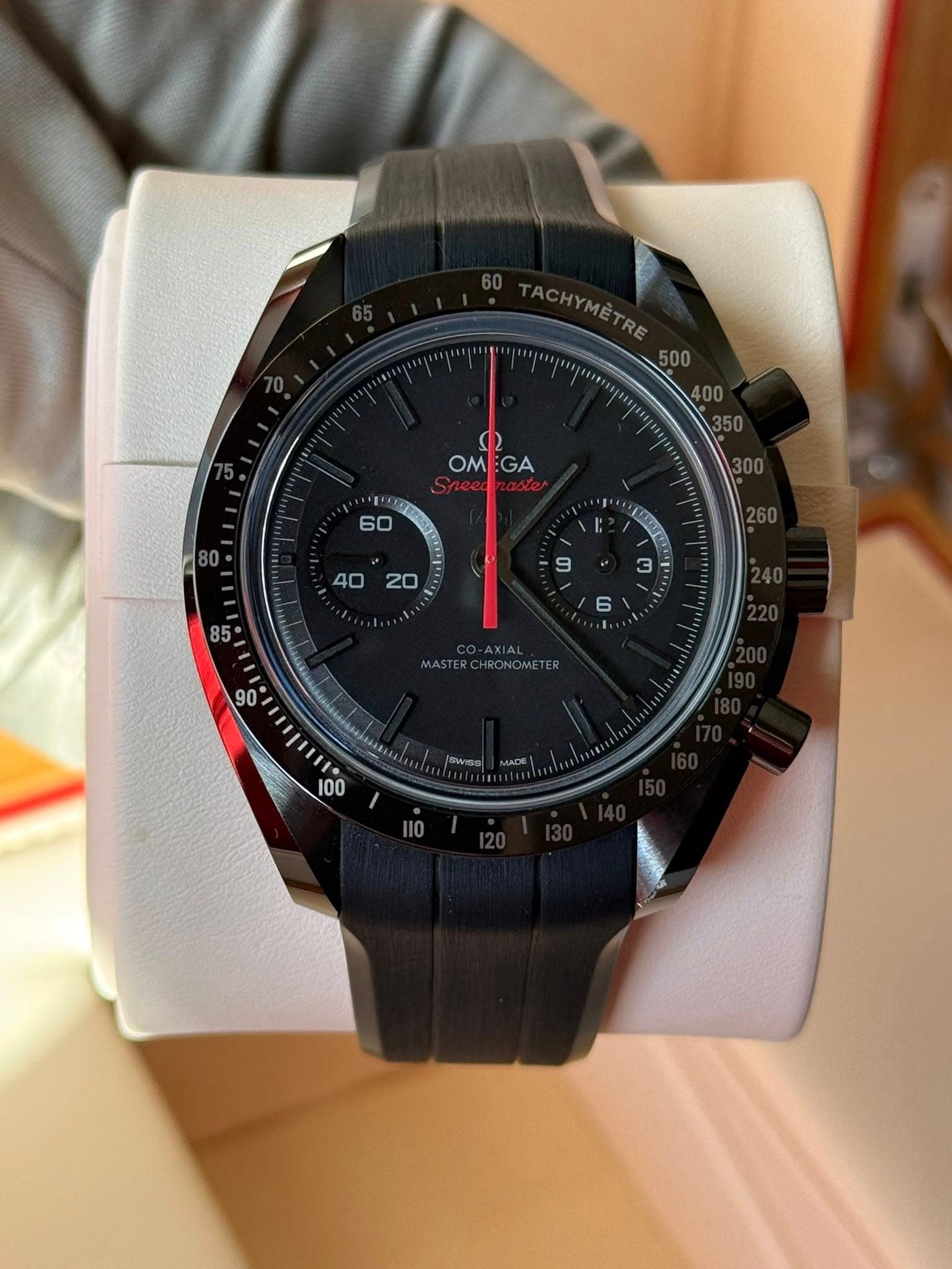 May be an image of wrist watch and text that says 'OMEGA GA OM TIIE ትንጊ0 က 6 85 סהיייוייייסי 100 90'