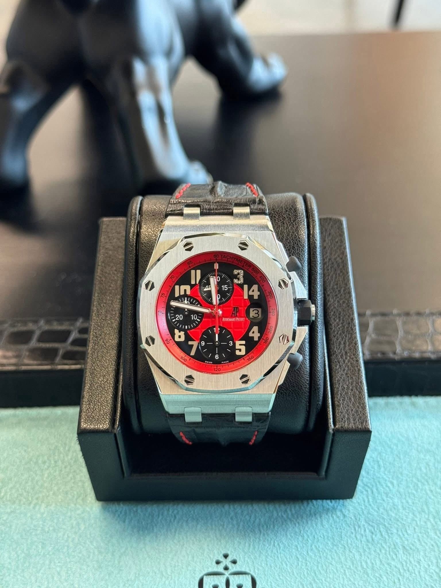 May be an image of wrist watch and text that says '무명 10 0 AR 15- in 1t 14 20 3 B 9 4 5 የአ'