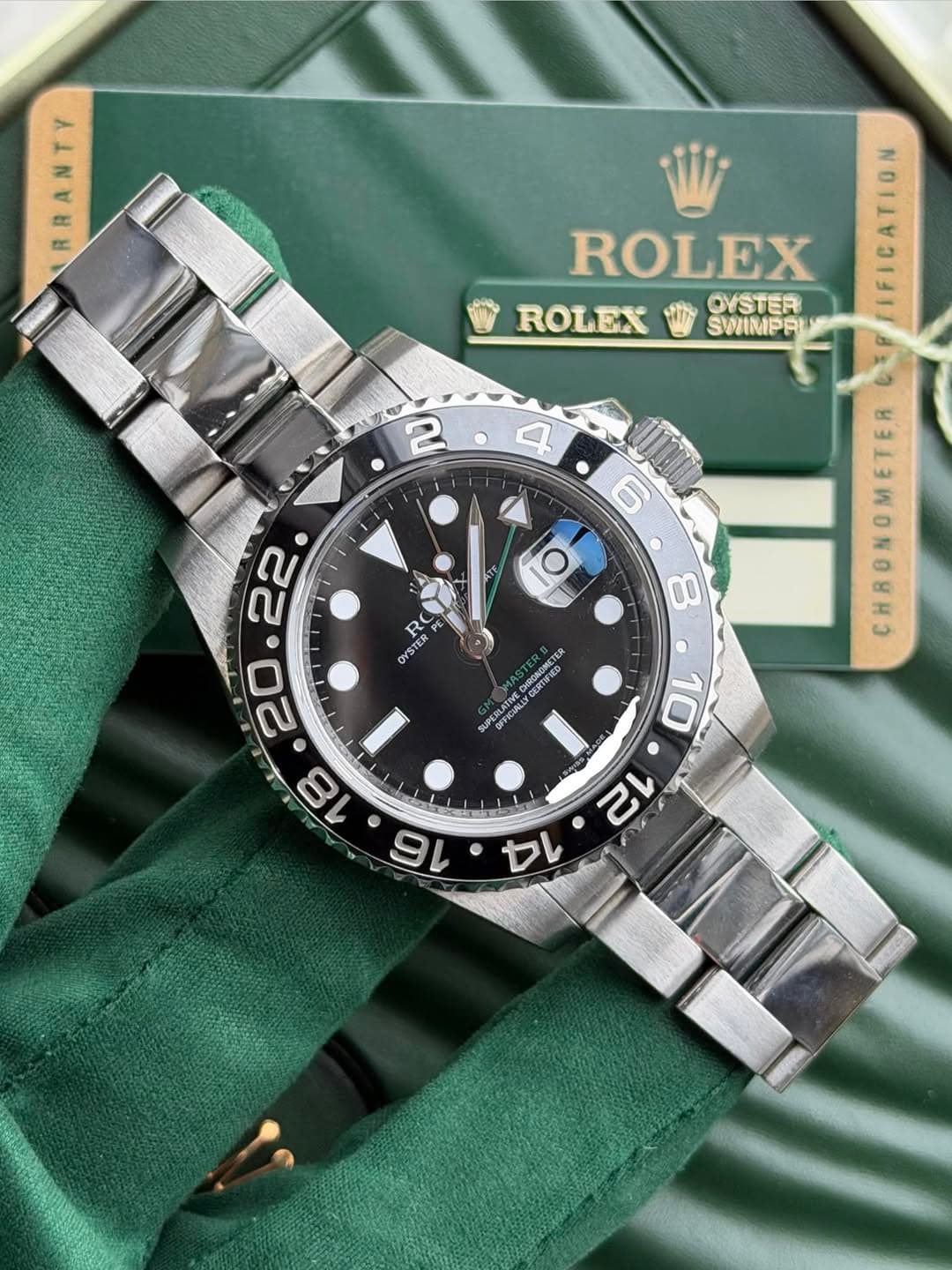 May be an image of wrist watch and text that says 'ミ RRANTY ROLEX mam ROLEX ROLEXSWMP OYSTER SUIMPRI • 2 4 1A ต 6 O ٥ 8 RO PE PE OYSTER иpoBome" CERYIFID 和展洁子 OFFIDIALLY…
