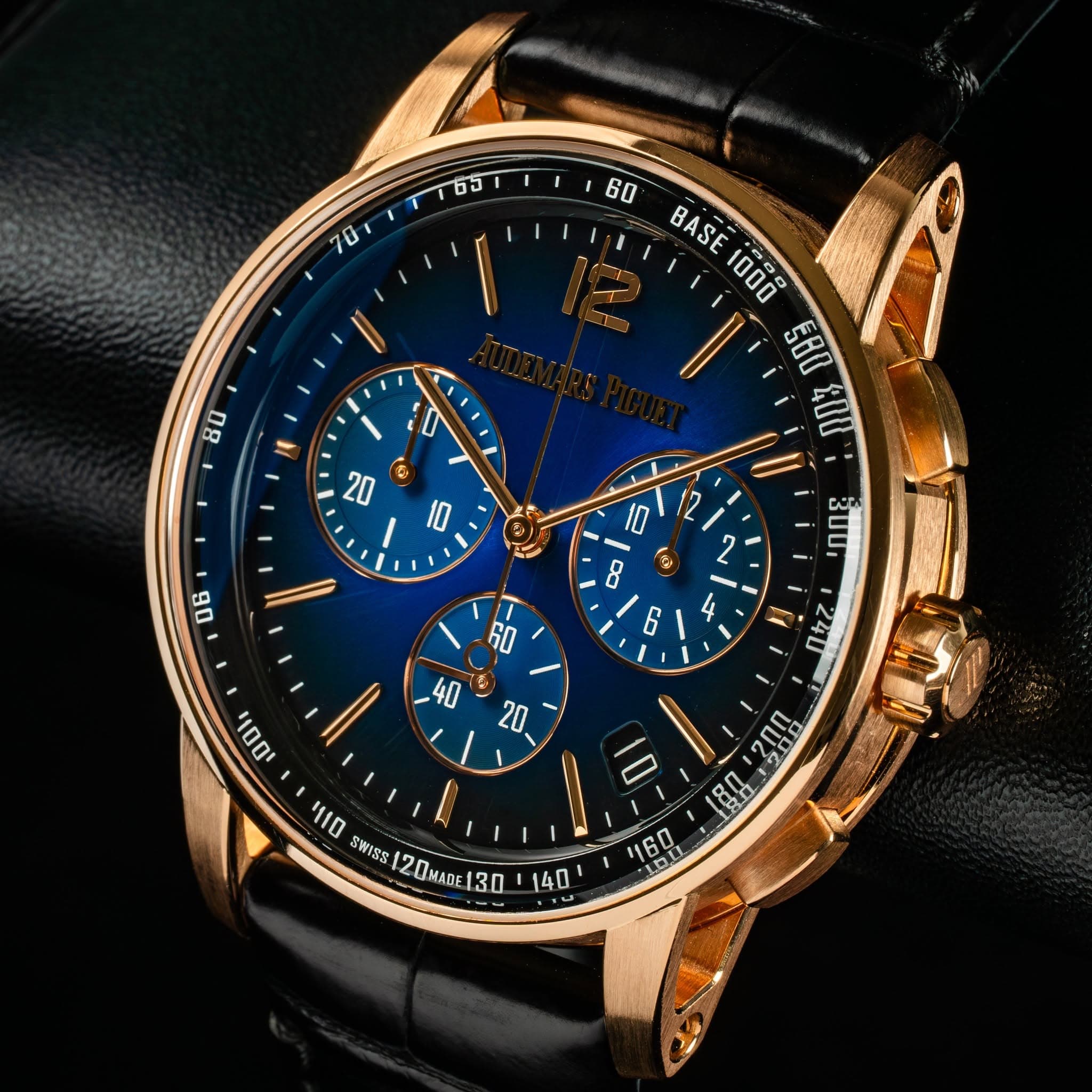 May be an image of wrist watch and text that says ' BASE 1000 SAD 80 20 ۲ 10 零 مسبة 06 ស 2 7 00 በበቶ 60 4 I 6 40 יס0וי Zn MI 0業 易間 1110 SWISS 20Mane 30 140 ذ COR C0S'