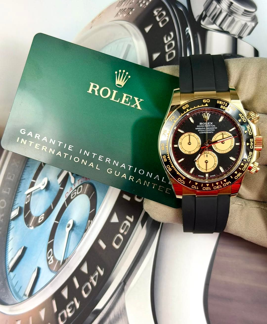 May be an image of wrist watch and text that says '300 W ROLEX 60 65 UNITS 70 W ROIEX STERDE 通3 吉 ጀፓ تددد 75 INTERNATIONAL GARANTIE 80 85 GUARANT GUAR 90 - I ግ SR 400 新 L S0 180…