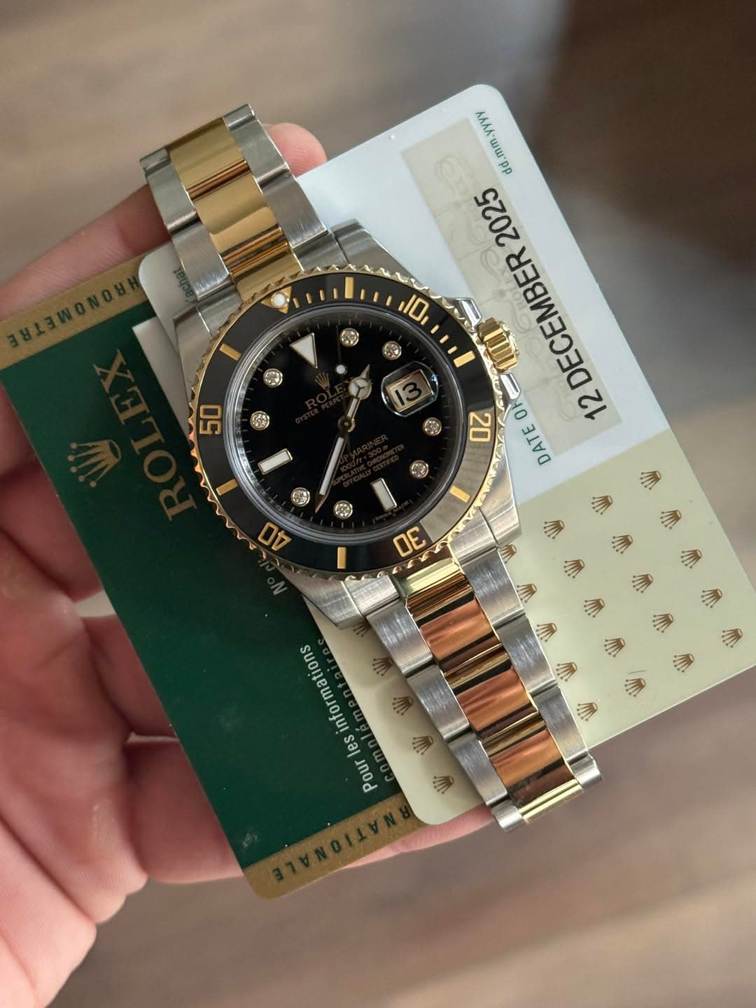 May be an image of wrist watch and text that says '0 10 金 .mm. dd 2025 20 LAAREEEER ع Of 12. DATE 3 50 a A DE informations les Pour WW'