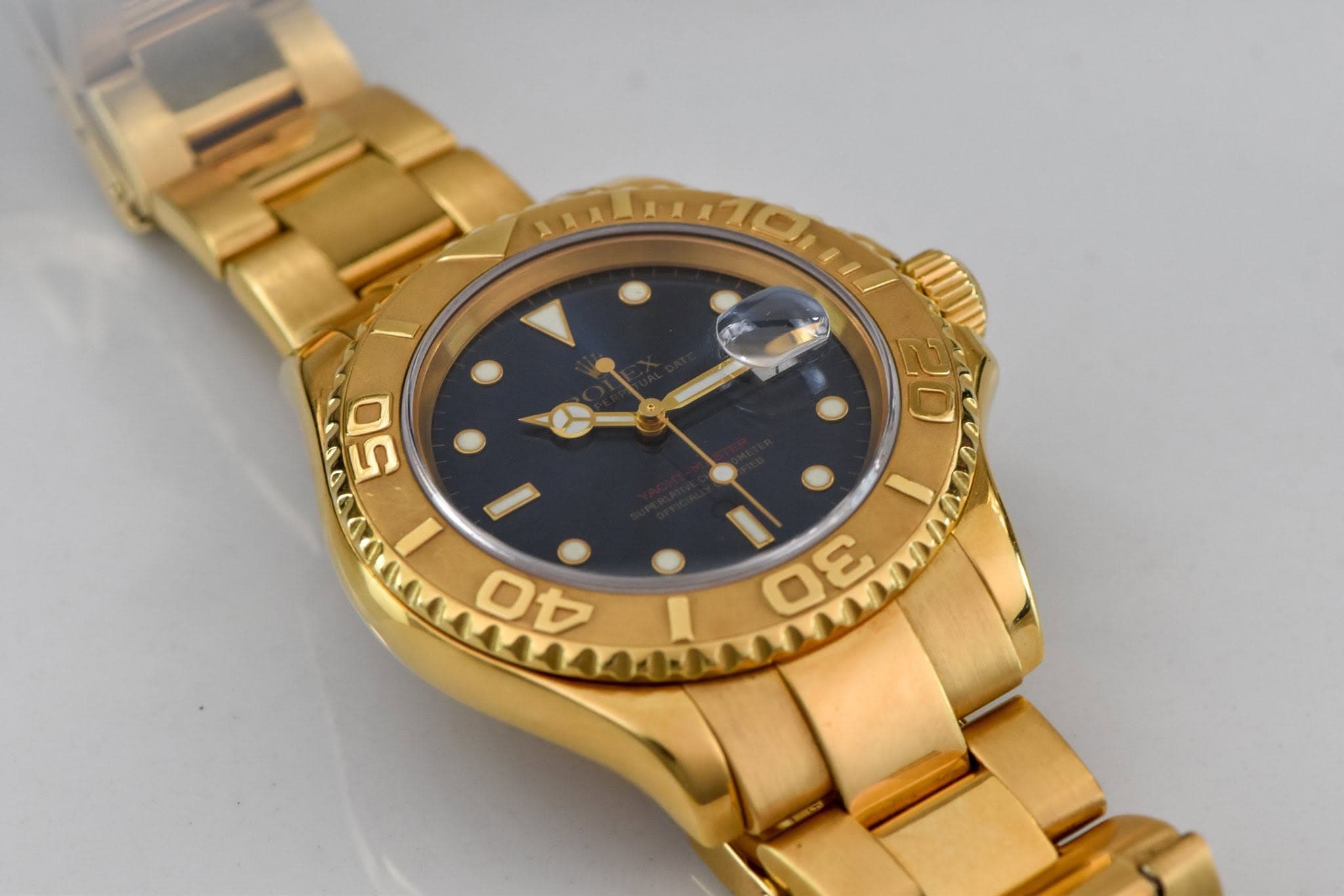 Rolex Yacht Master Black Mother of Pearl Dial Automatic 18K Yellow Gold Oysterlock Bracelet Men's Watch 16628BMSO, photo 3