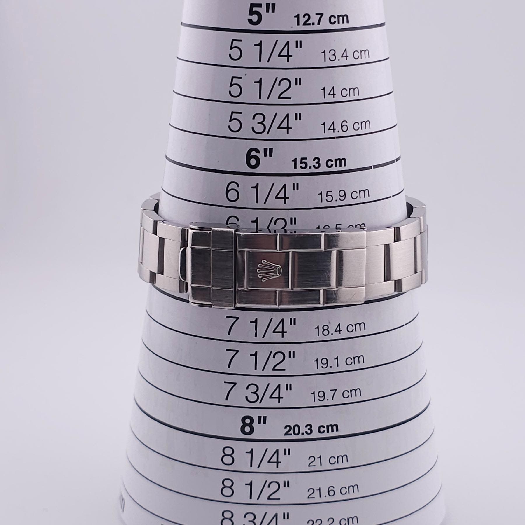 May be an image of measuring stick, wrist watch and text that says '13.4cm 5" 12.7 12.7cm cm 5 1/4" 5 1/2" 14cm 14 cm 5 3/4" 6" 15.3 cm 6 61/4" 1/2" 14.6 CT 15.9cm c 스5시3 复 18.4cm…