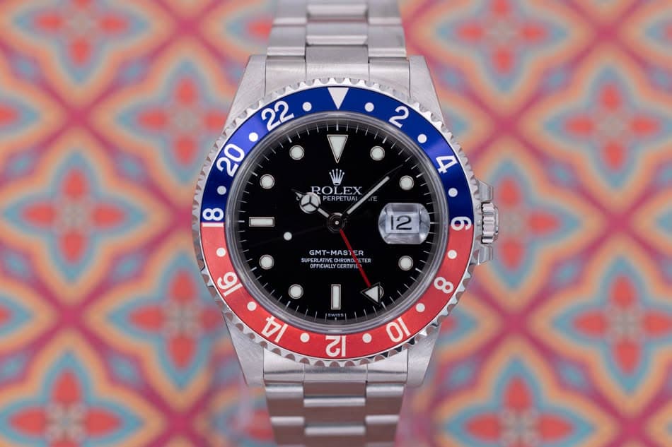 May be an image of wrist watch and text that says '22 20 2 ROLEX PERPETUA 8 12 GMT-MASIER GMT GMT-MAS1E MAS ER UPERLATI CHRONO OFFICALYCERTIPR SUPERLATIVECIMONOETER OFFICIALL…