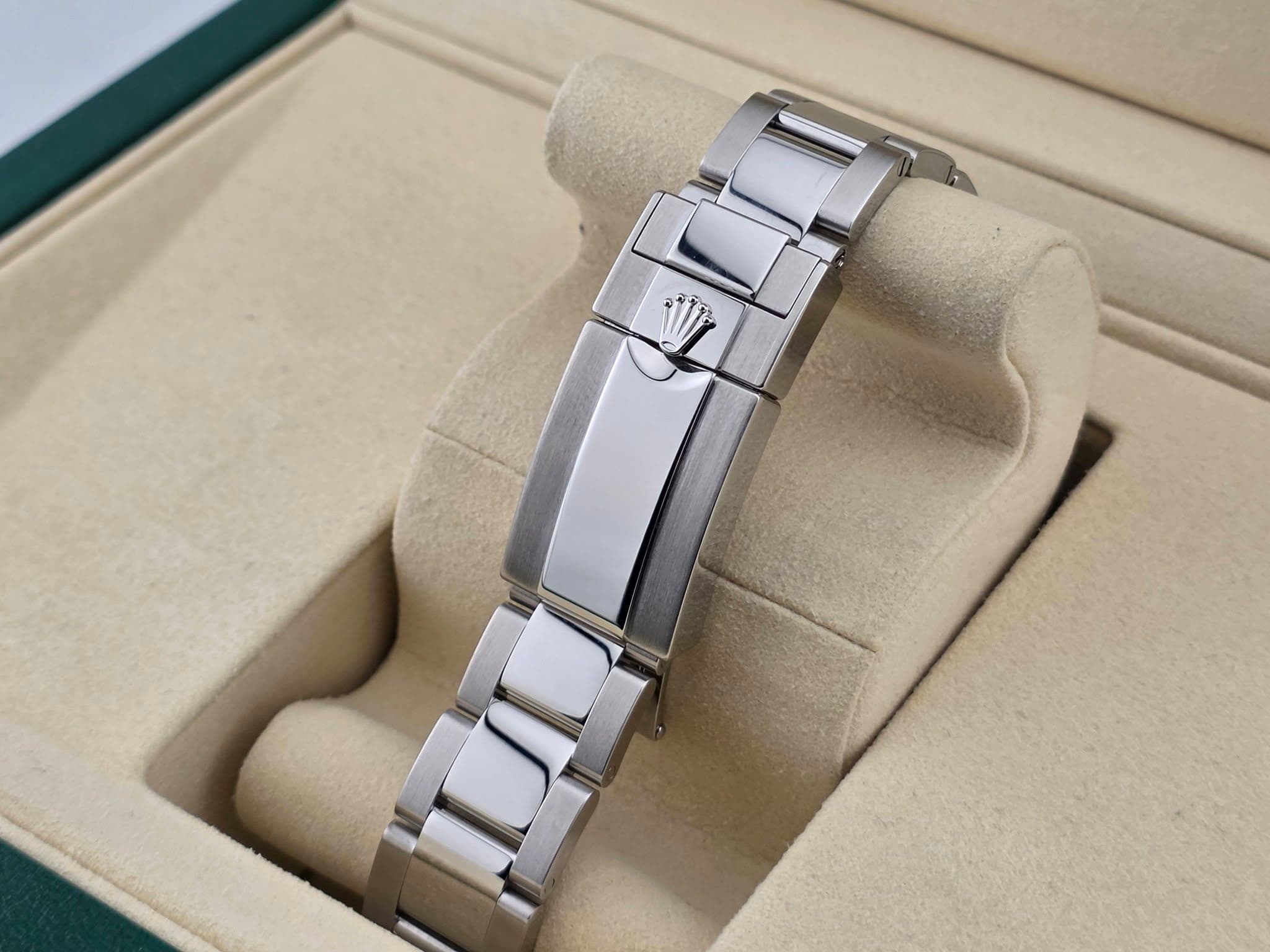 May be an image of jewelry and wrist watch