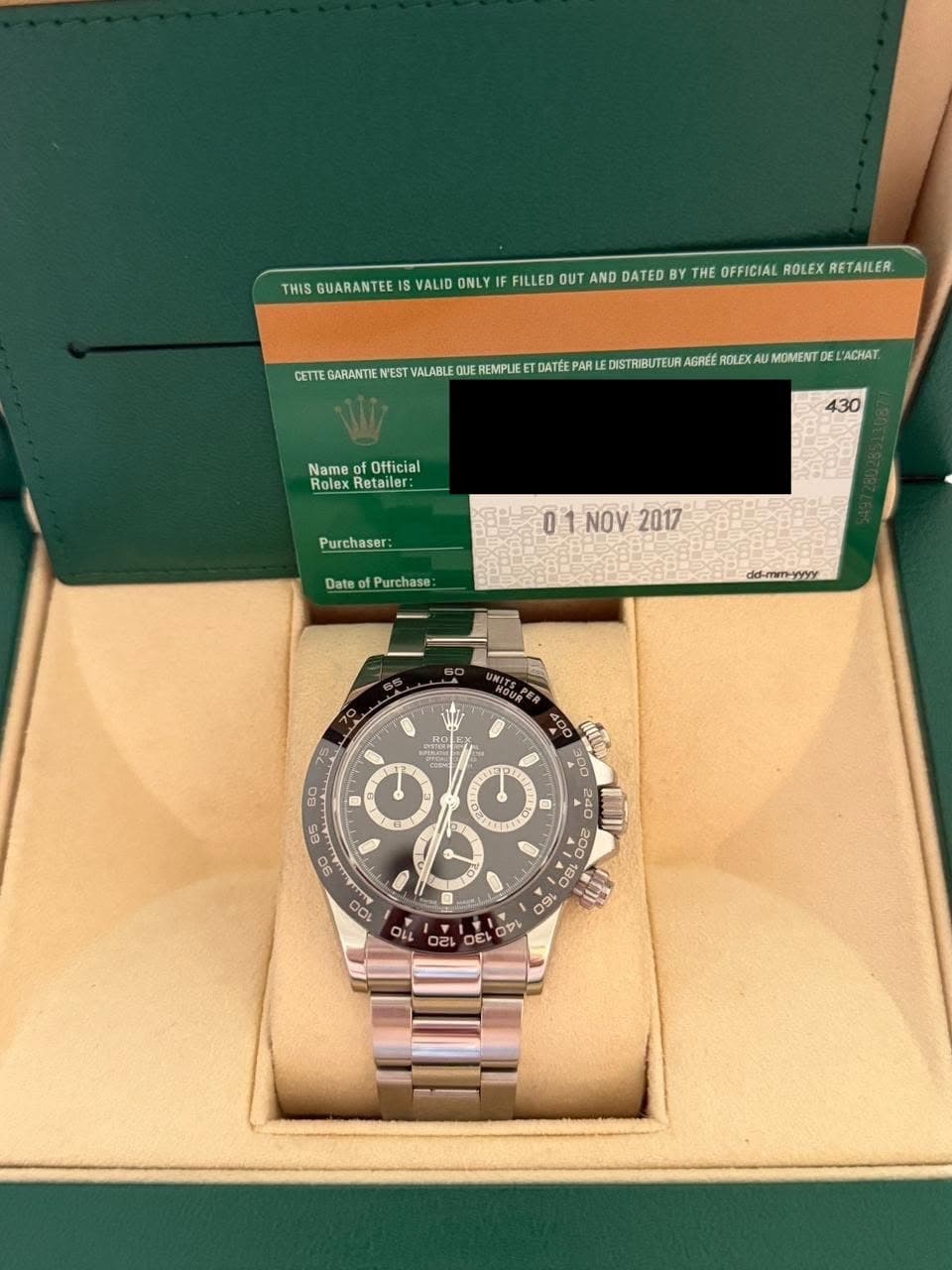 May be an image of wrist watch and text that says 'THIS GUARANTEE IS VALID ONLY FILLED AND DATED BY THE OFFICIAL ROLEX RETAILER. CETTE GARANTIE NEST VALABLE QUE REMPLIE TOATEEP…