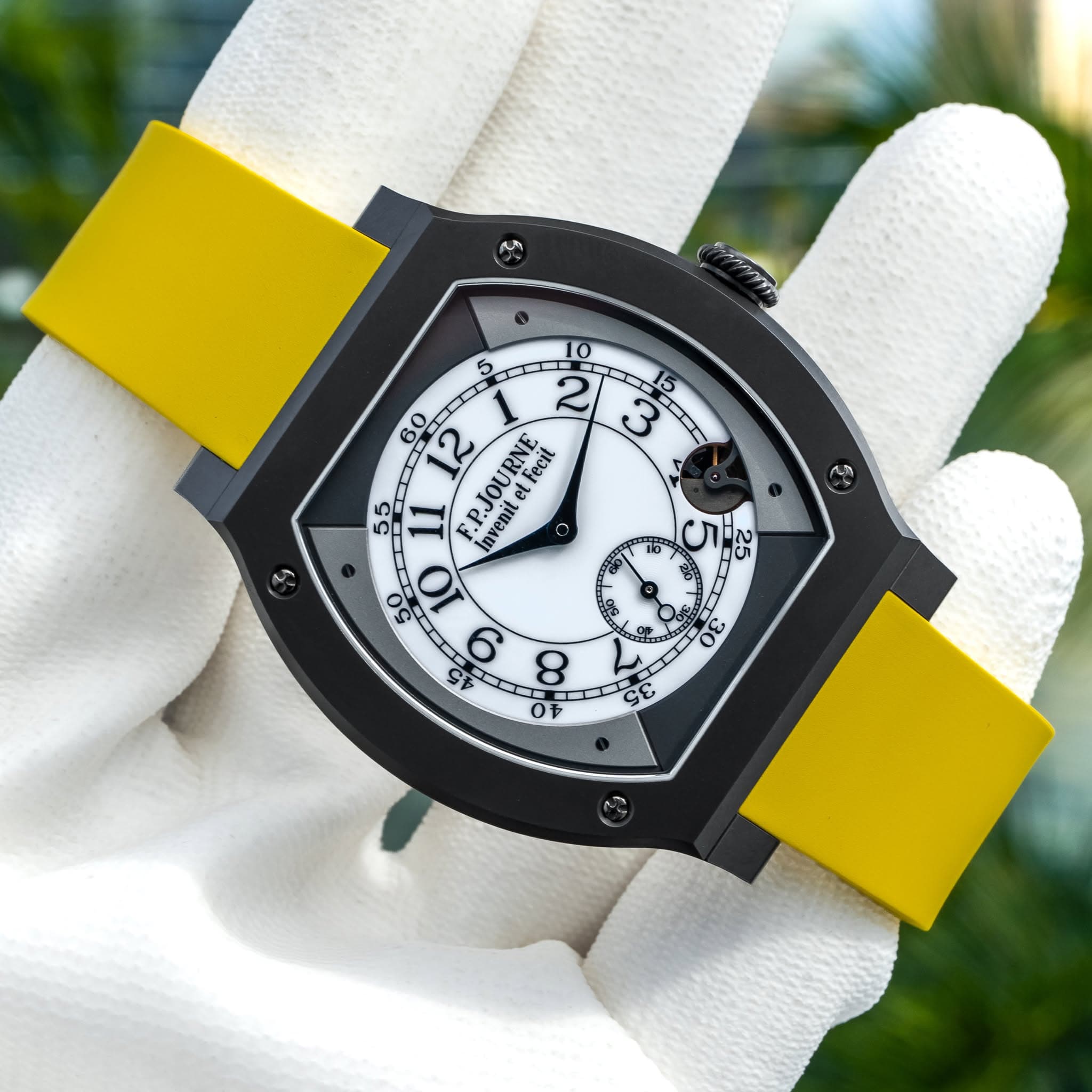 May be an image of digital watch and text that says 'aM ሊኔ F.P.JOURNE nyene 3 reci 55 Invenil et CE F DO 50 4510 SP 10 6 8 ዐቶ ๓ 30 ςε'